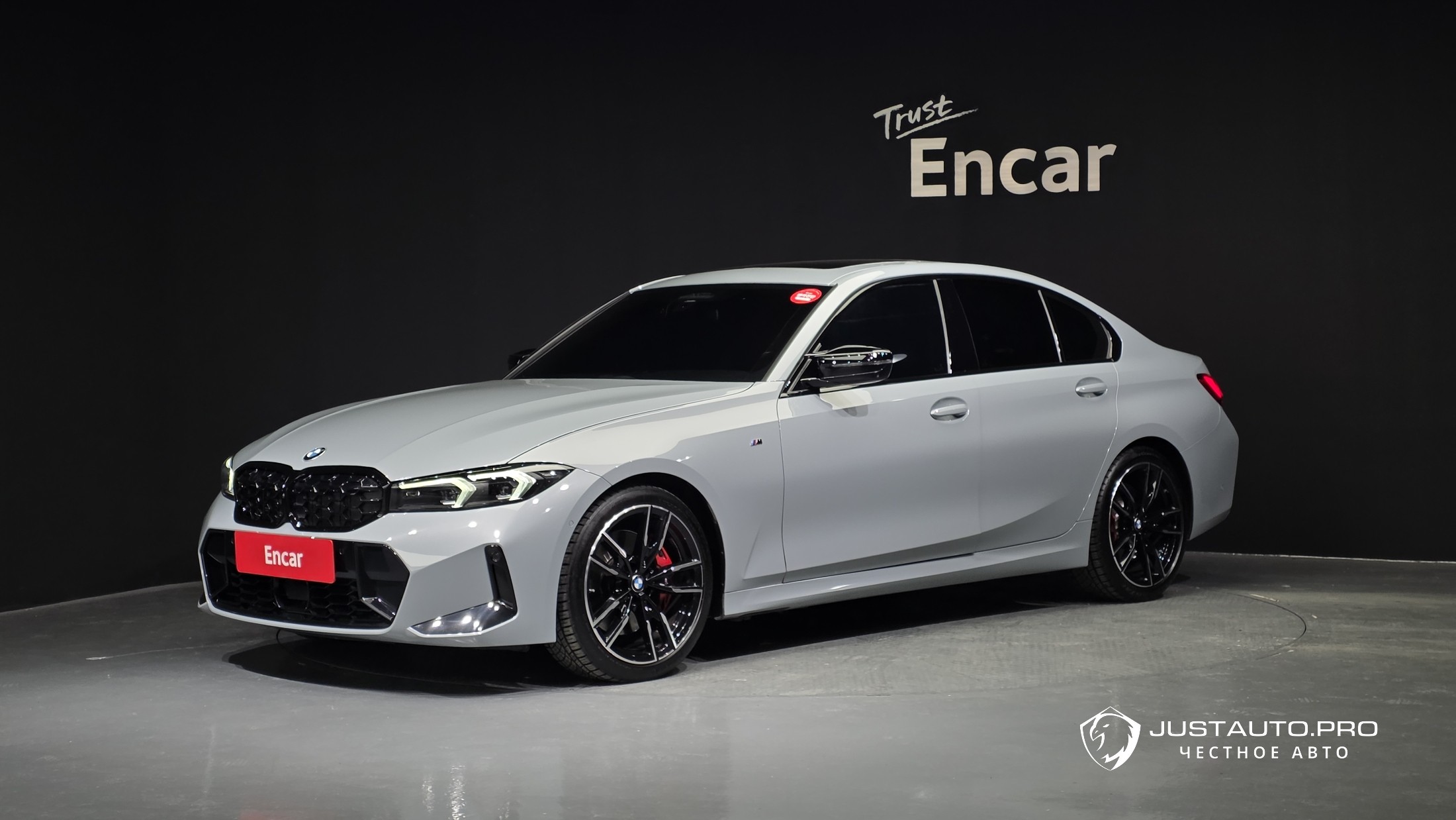 Автомобиль BMW 3-Series