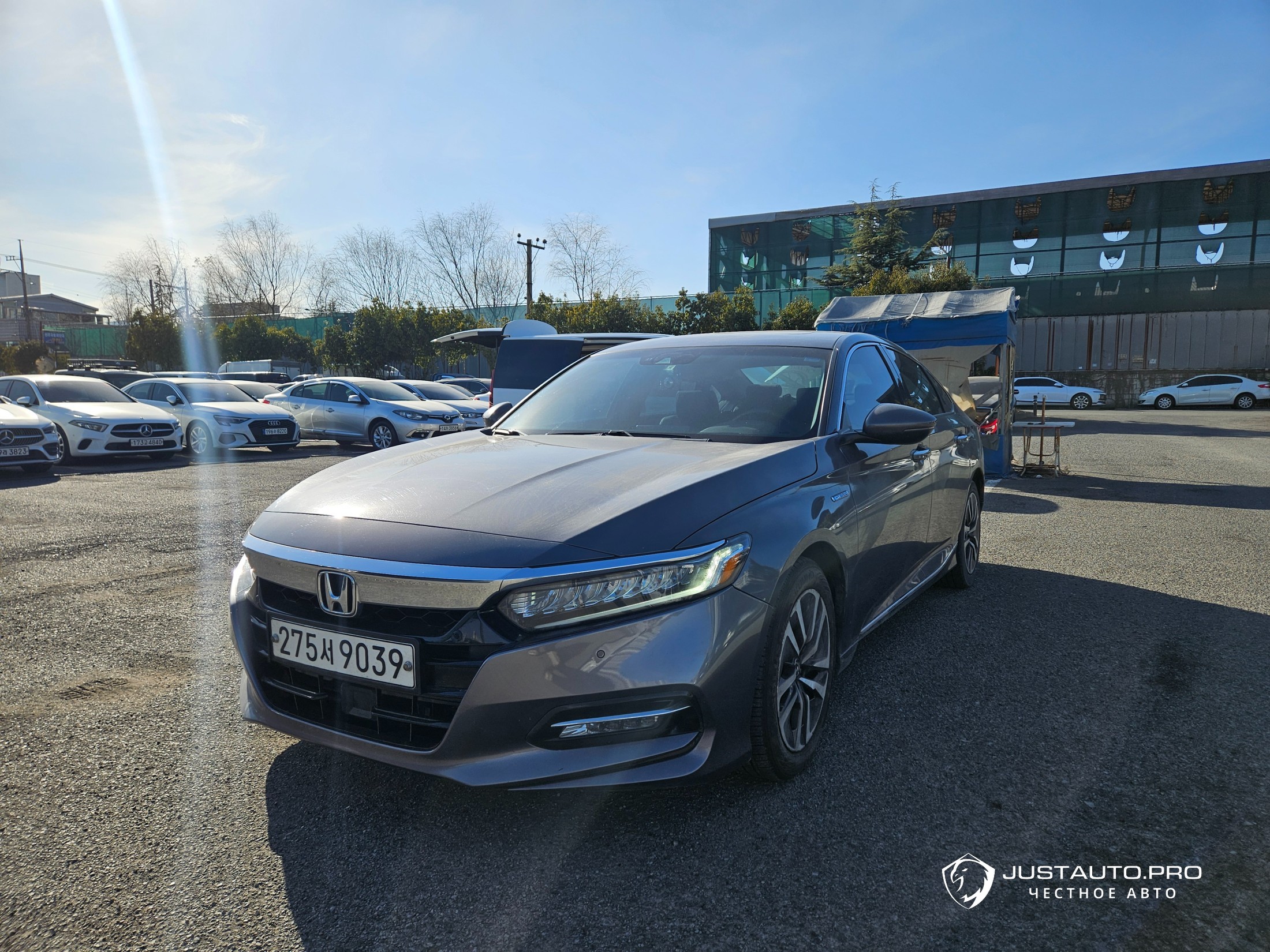 Автомобиль Honda Accord