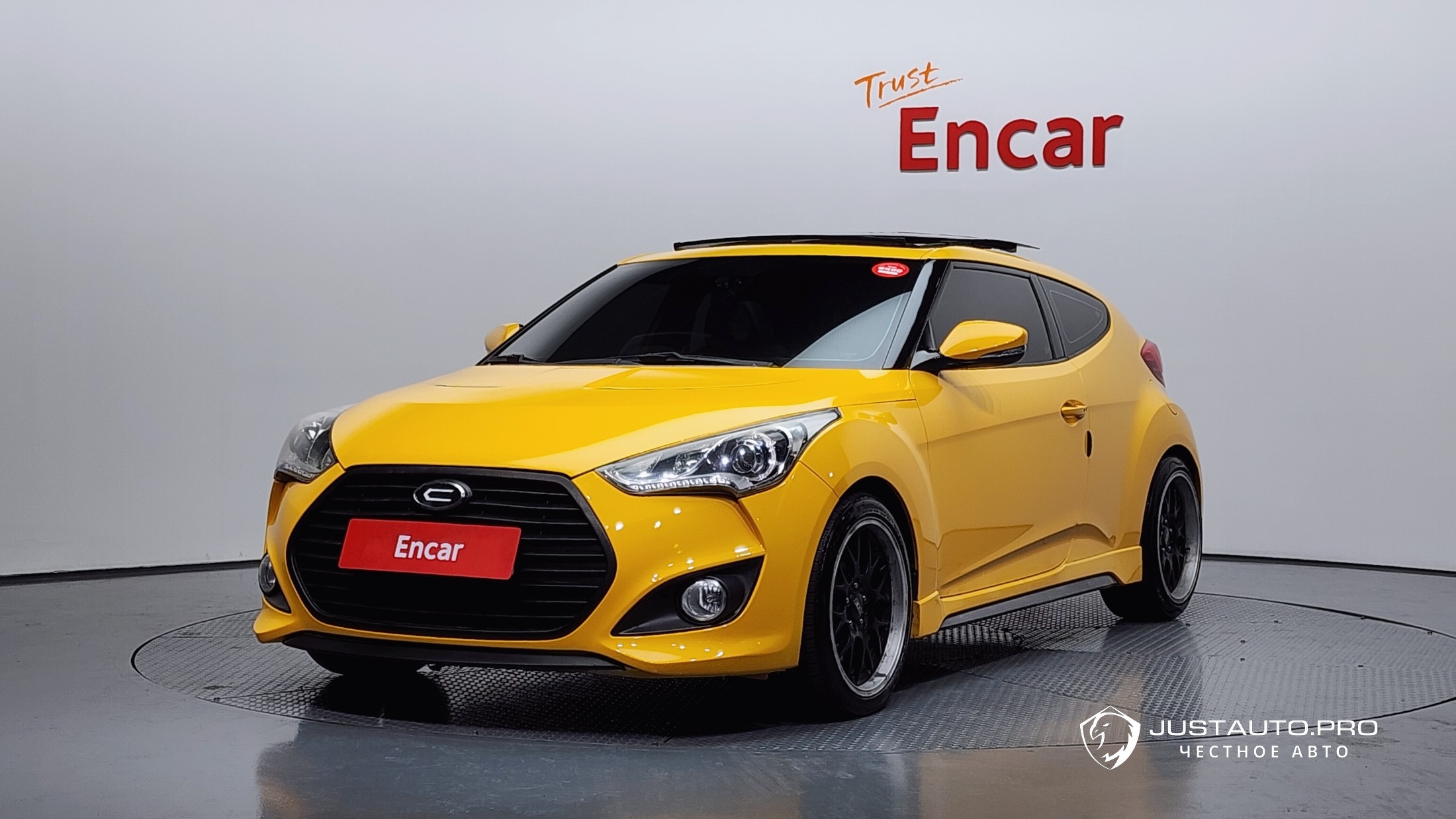 Автомобиль Hyundai Veloster