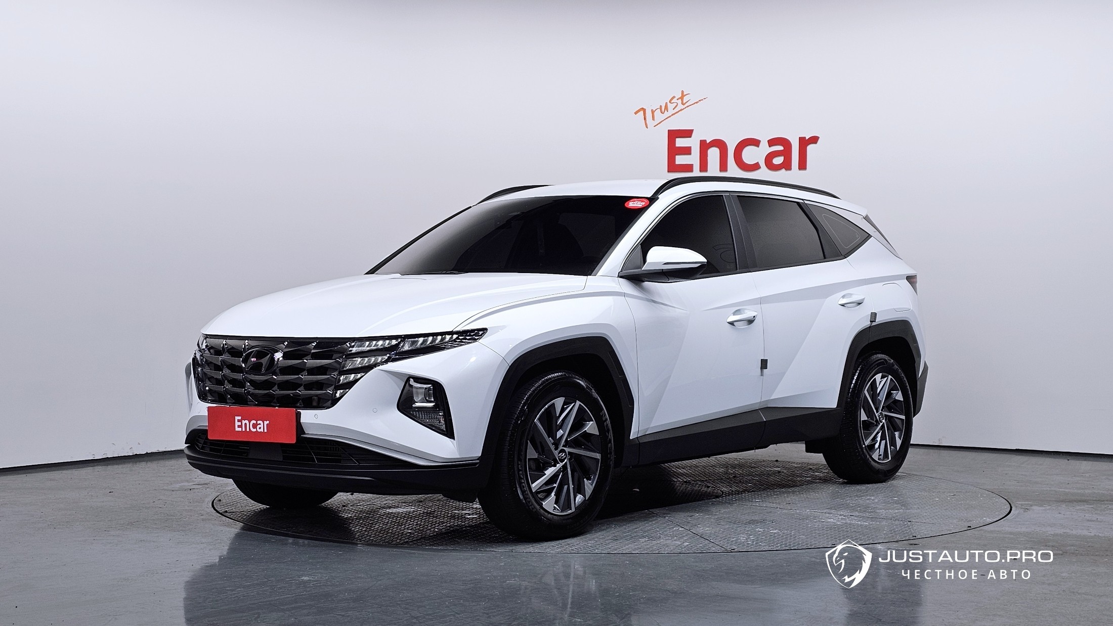 Автомобиль Hyundai Tucson