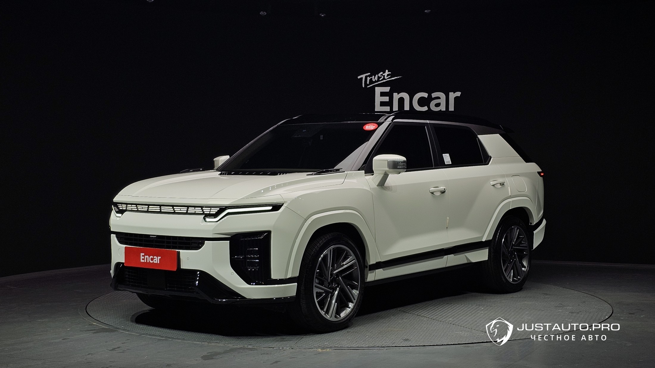 Автомобиль KG_Mobility_Ssangyong Actyon