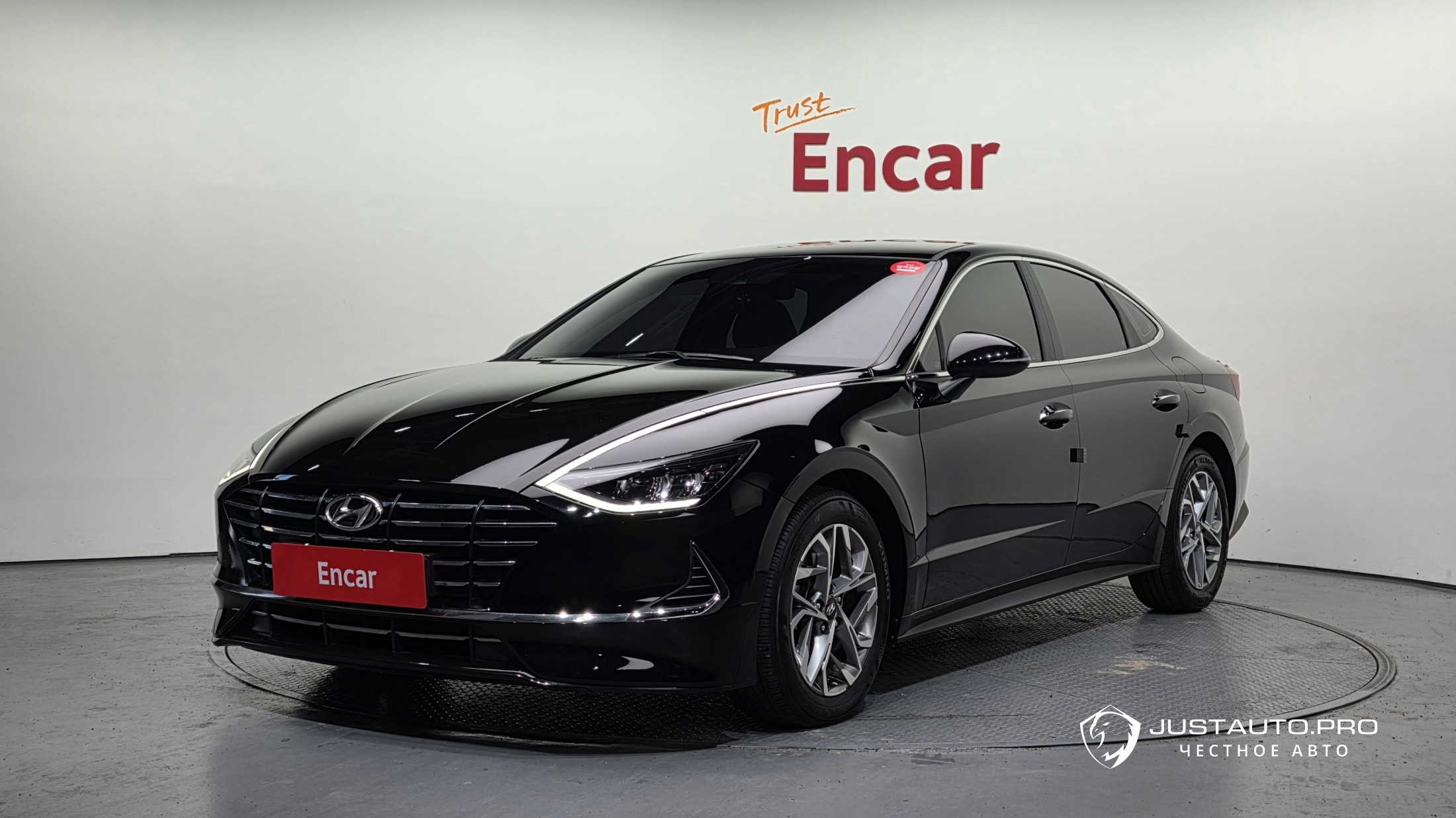 Автомобиль Hyundai Sonata