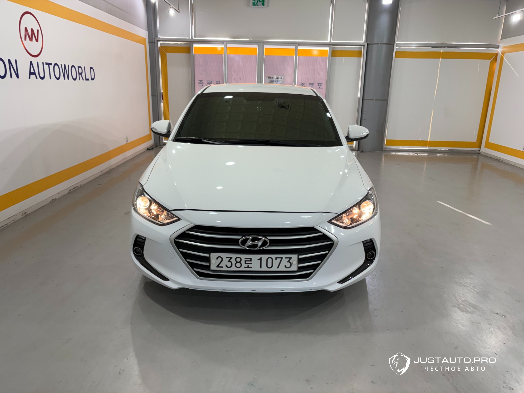 Автомобиль Hyundai AVANTE