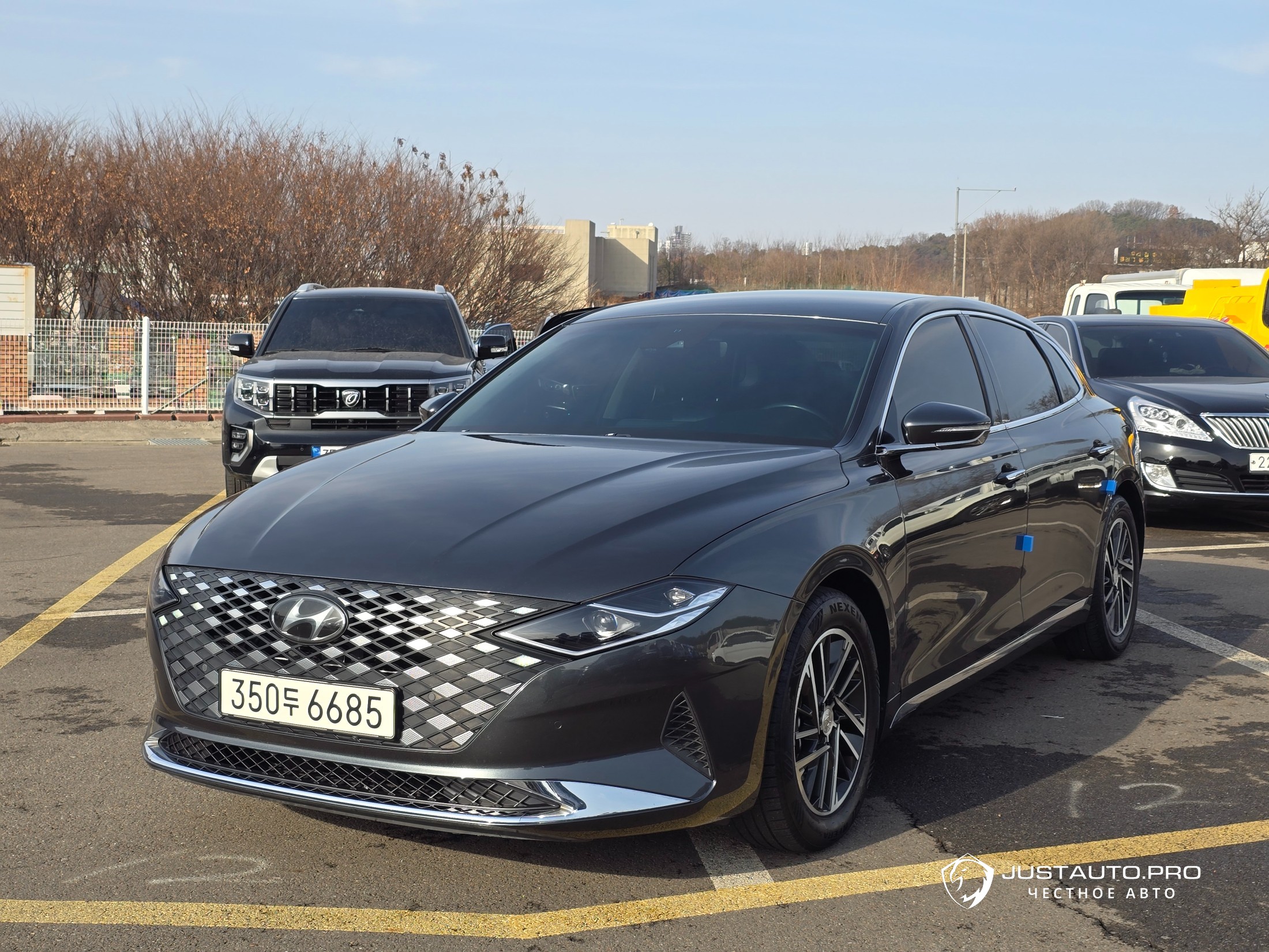 Автомобиль Hyundai Grandeur