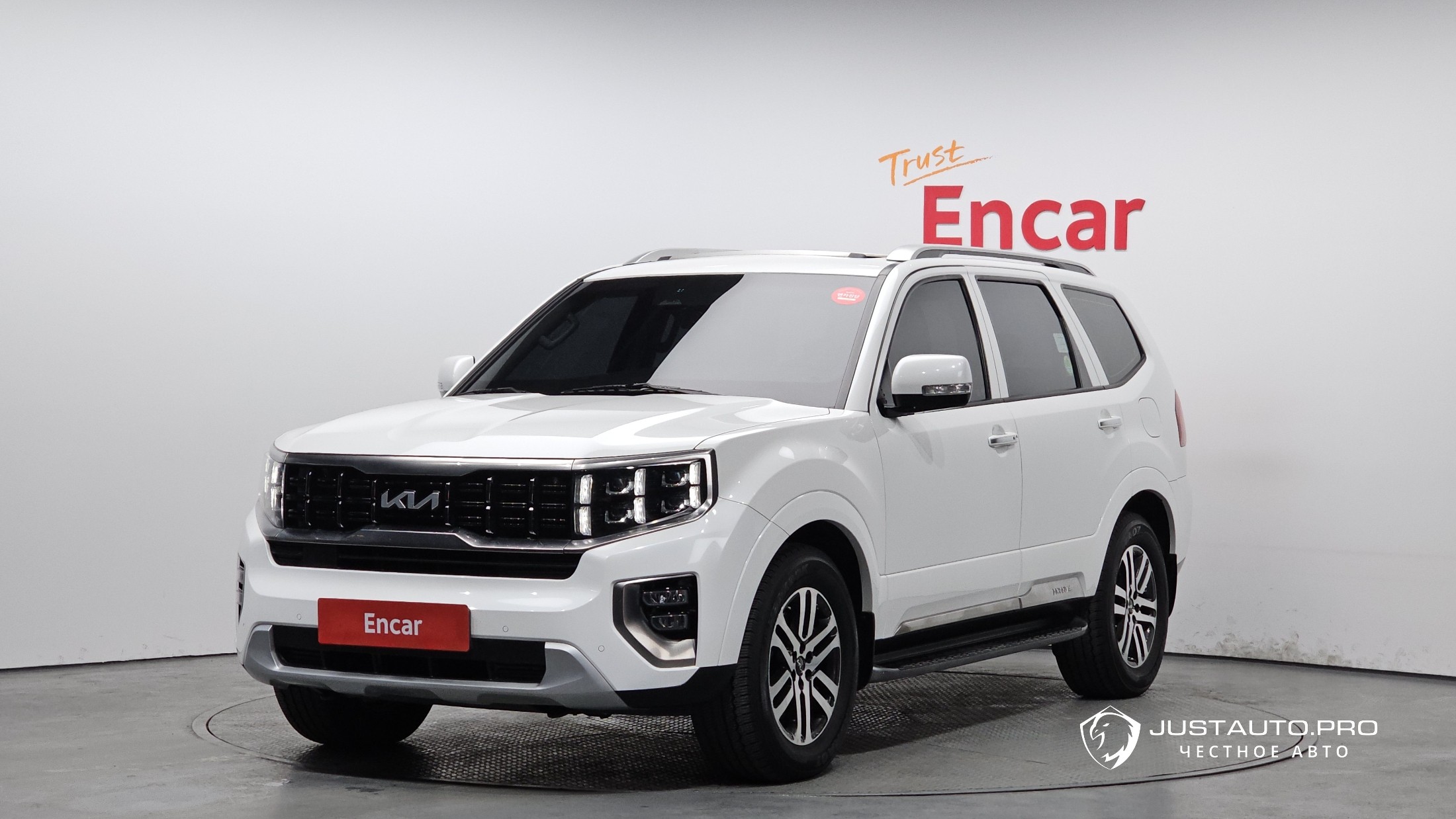 Автомобиль Kia Mohave