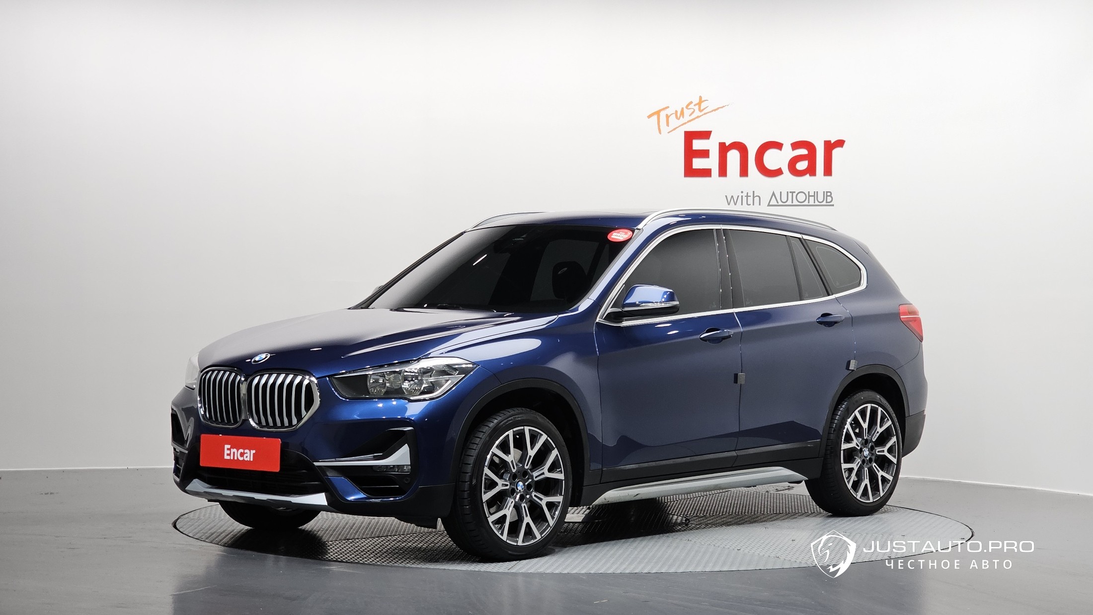 Автомобиль BMW X1