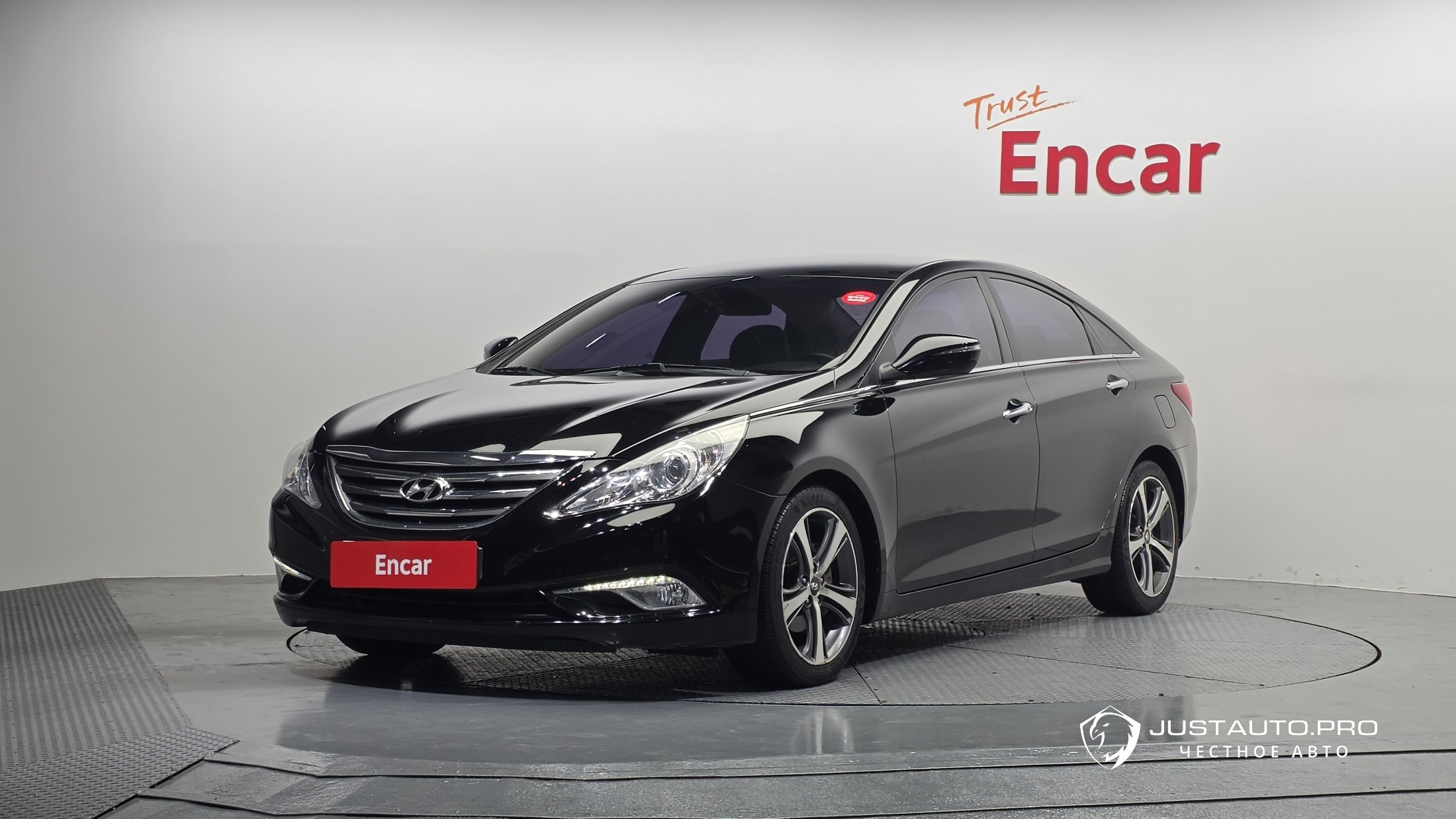 Автомобиль Hyundai Sonata