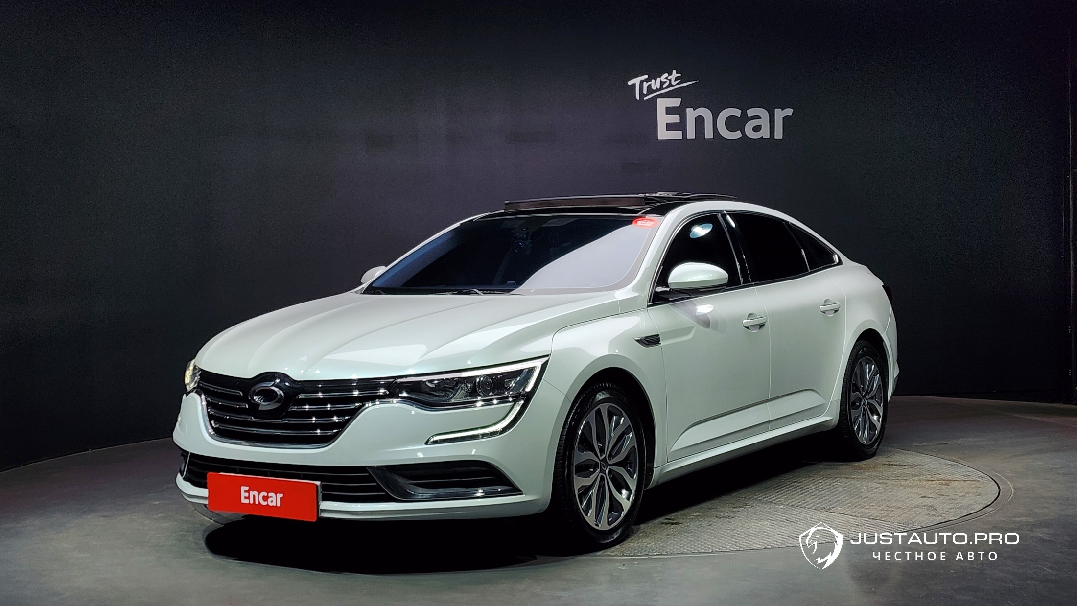 Автомобиль Renault-KoreaSamsung SM6