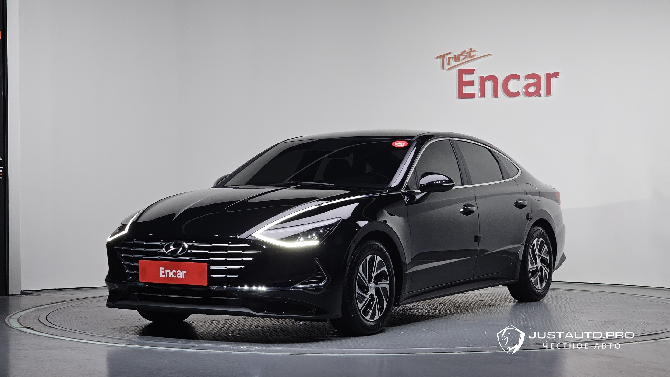 Автомобиль Hyundai Sonata