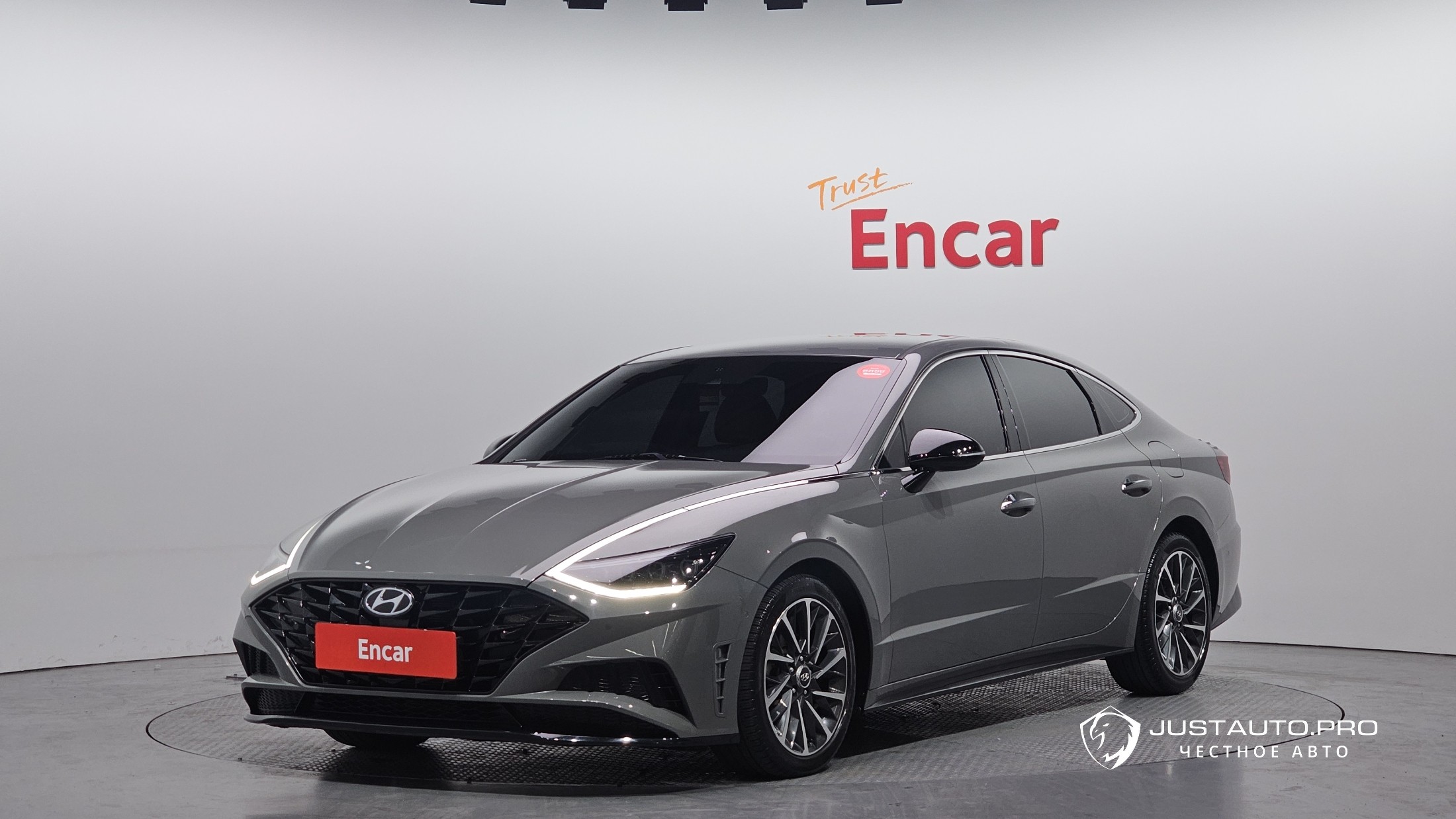 Автомобиль Hyundai Sonata