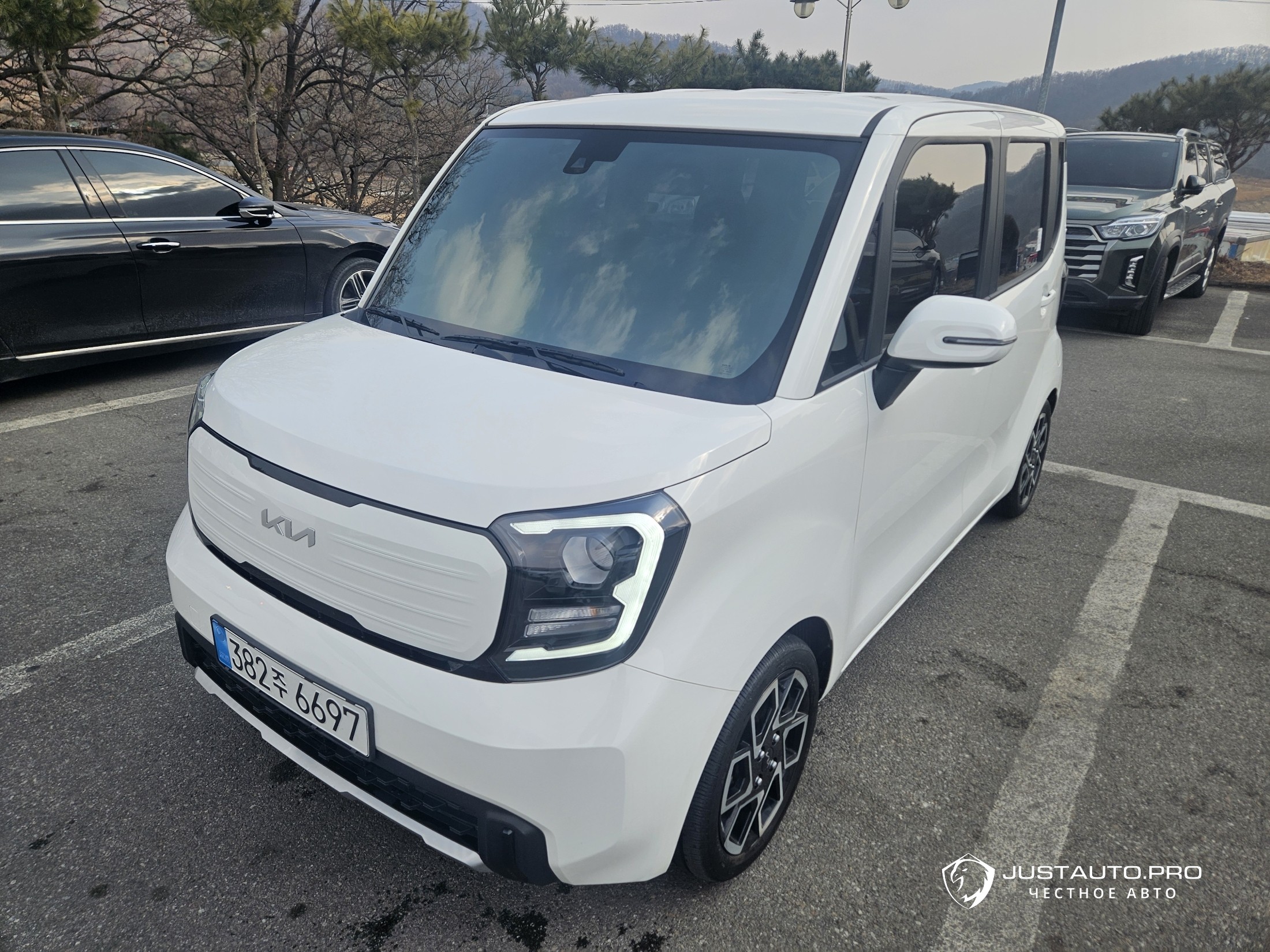 Автомобиль Kia RAY