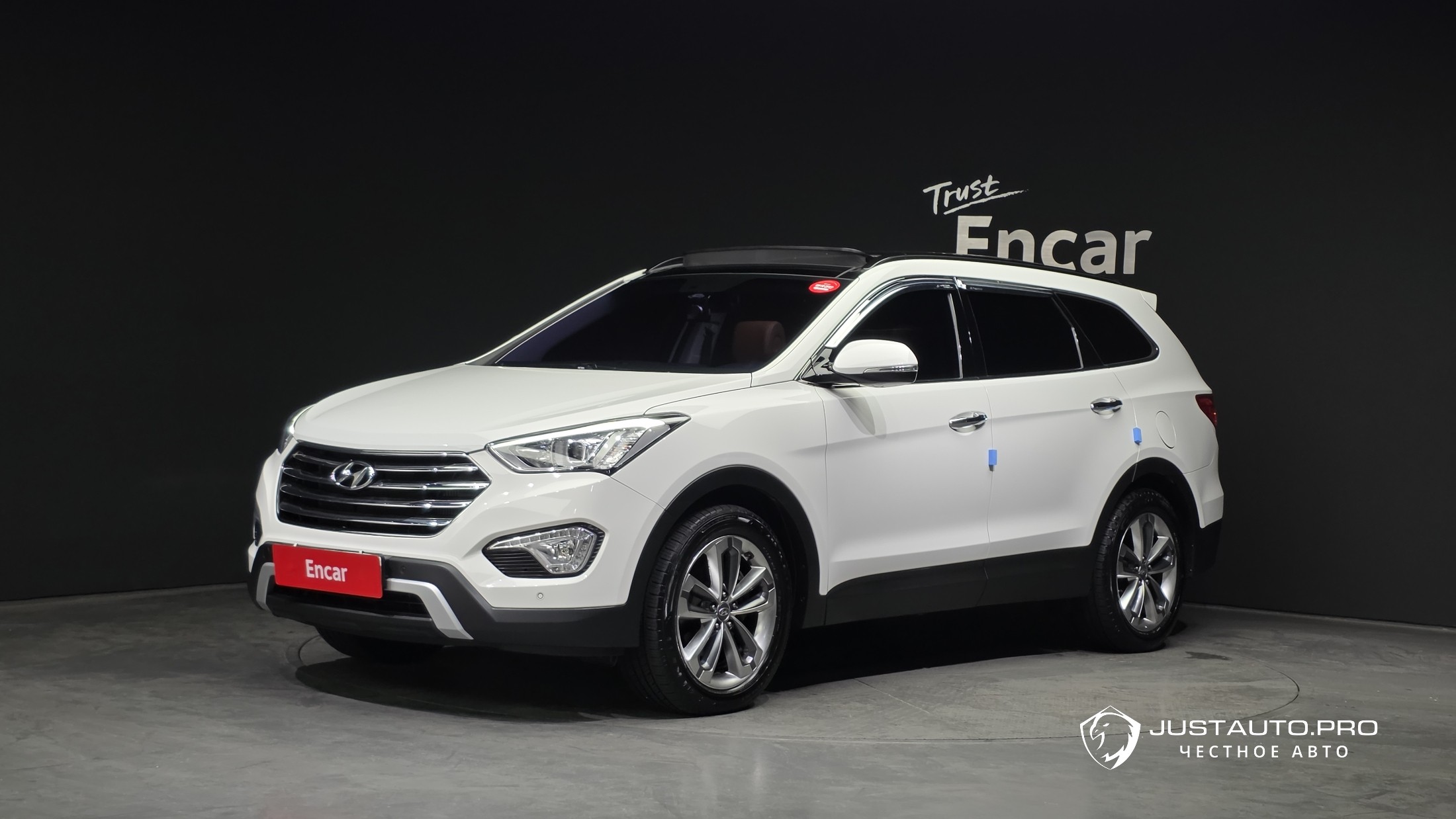 Автомобиль Hyundai Maxcruz