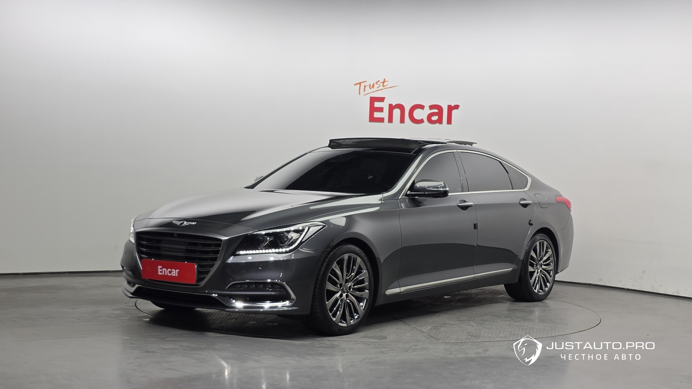 Автомобиль Genesis G80