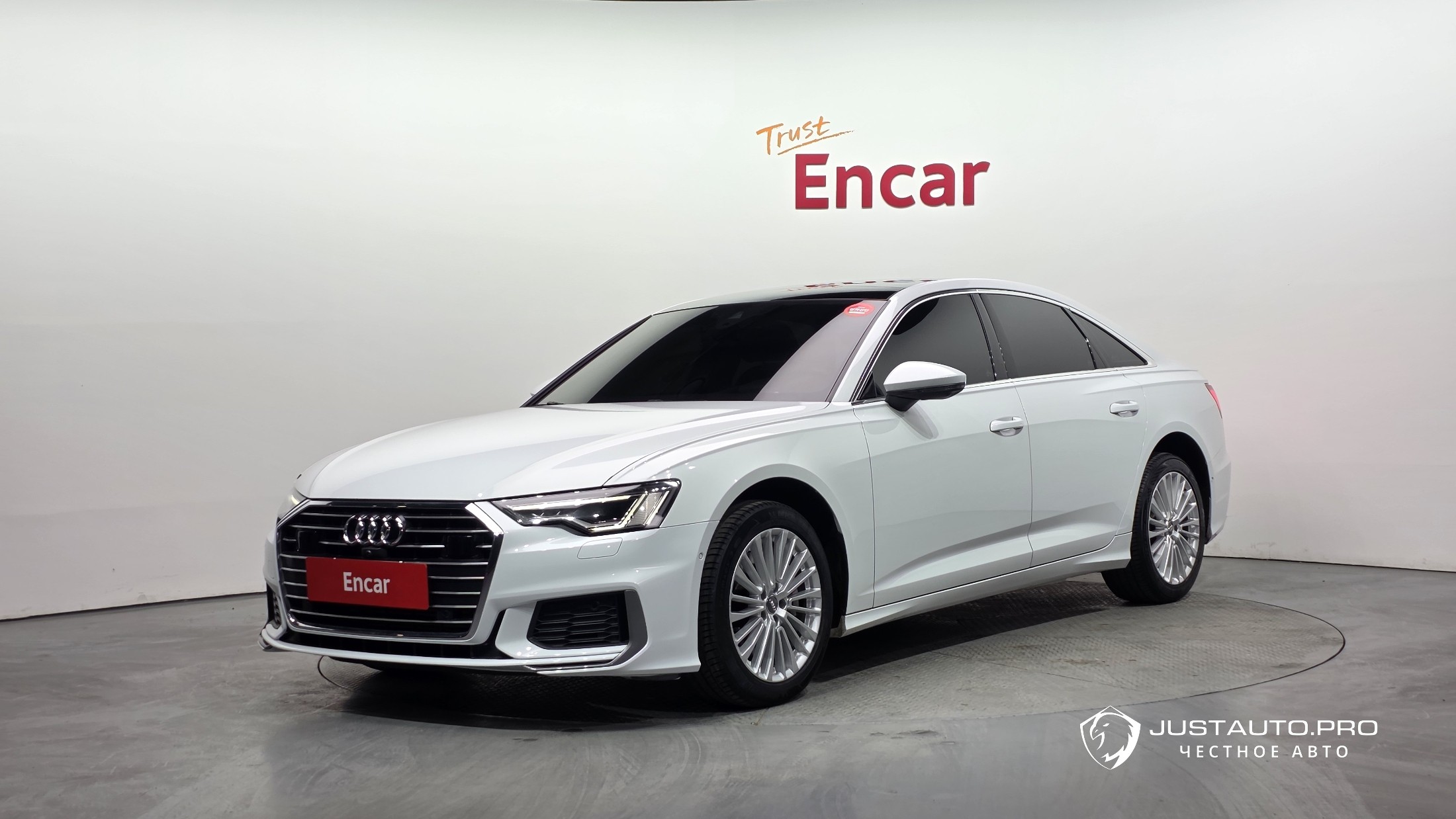 Автомобиль Audi A6