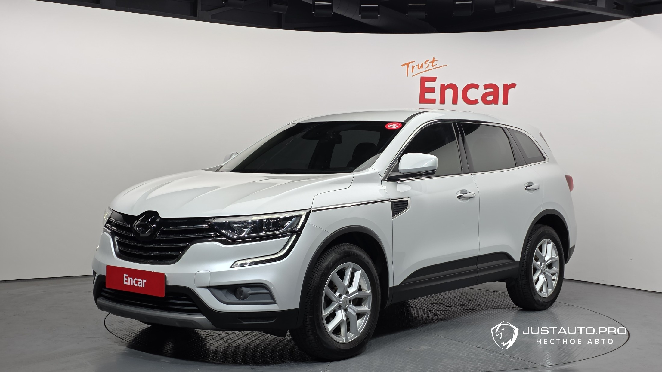Автомобиль Renault-KoreaSamsung QM6