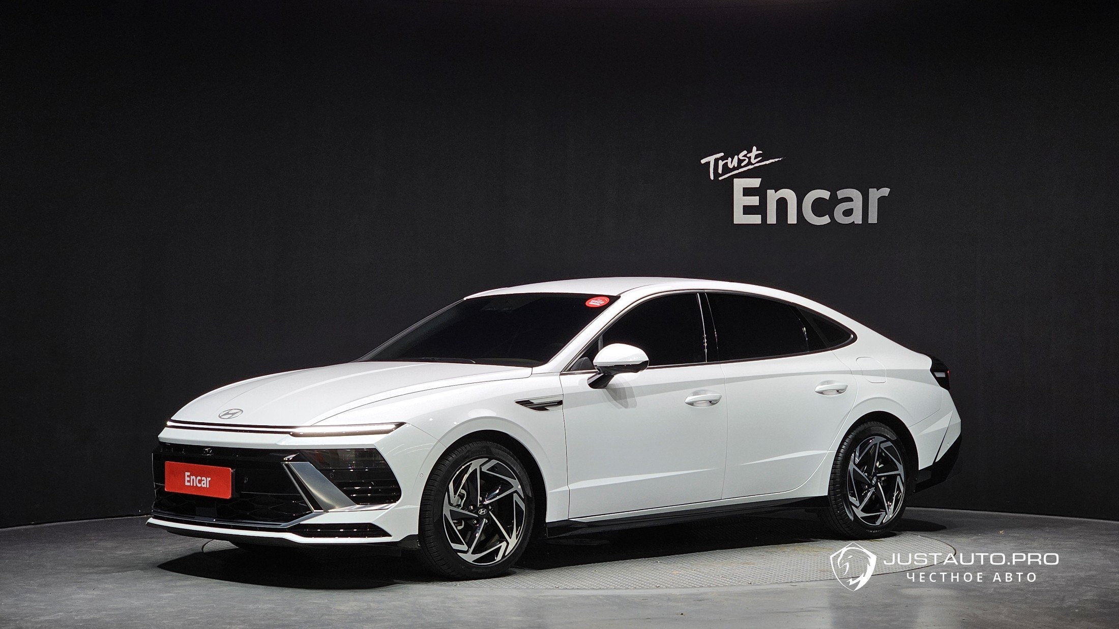 Автомобиль Hyundai Sonata