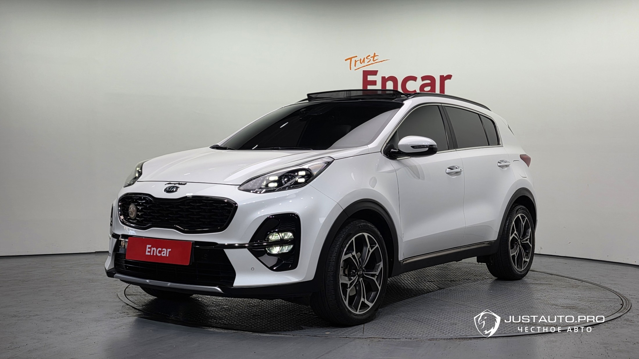 Автомобиль Kia Sportage