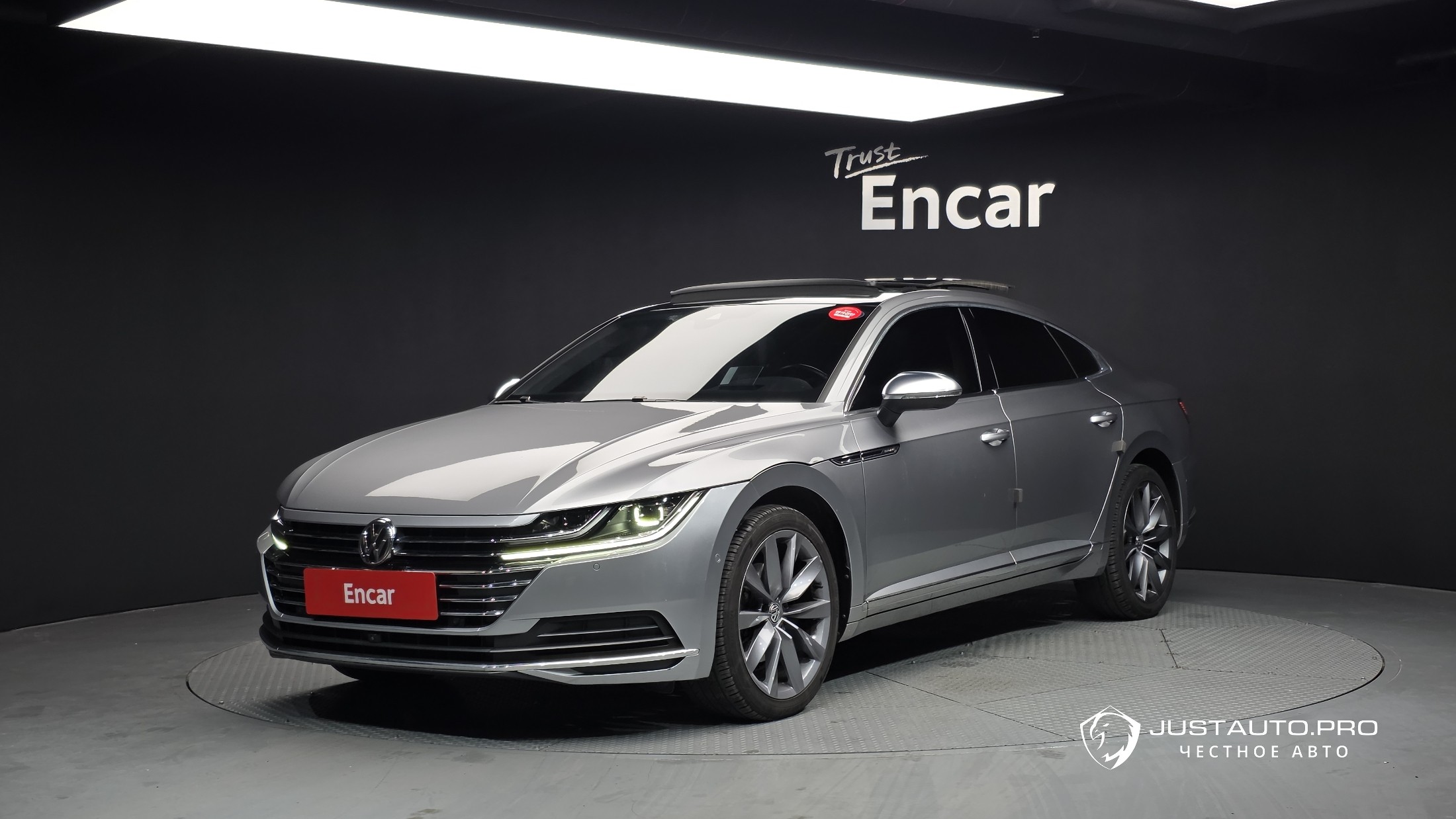 Автомобиль Volkswagen Arteon