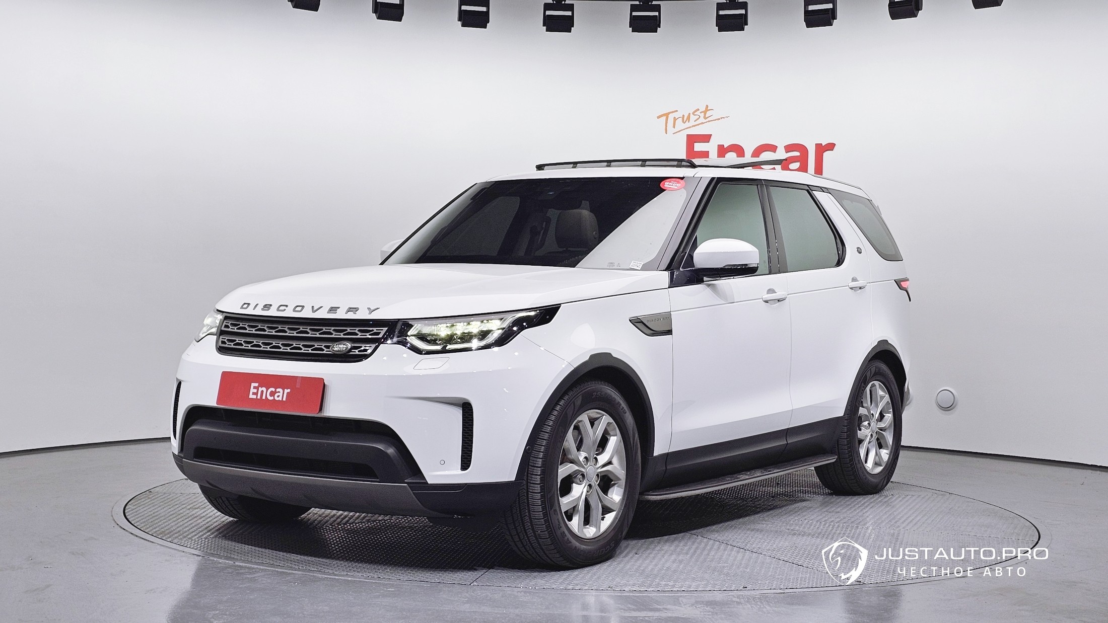 Автомобиль Land Rover Discovery