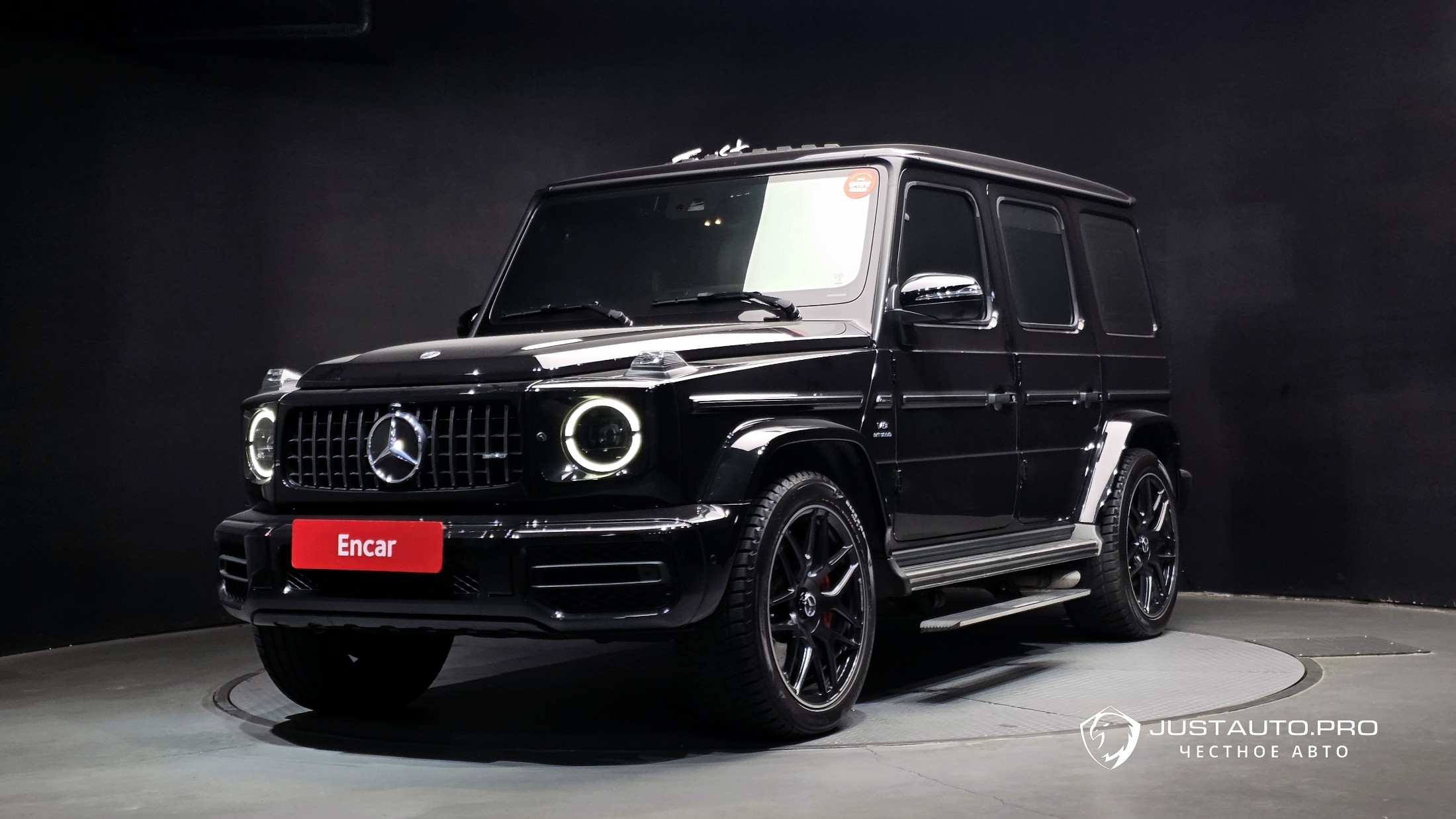 Автомобиль Mercedes-Benz G-Class