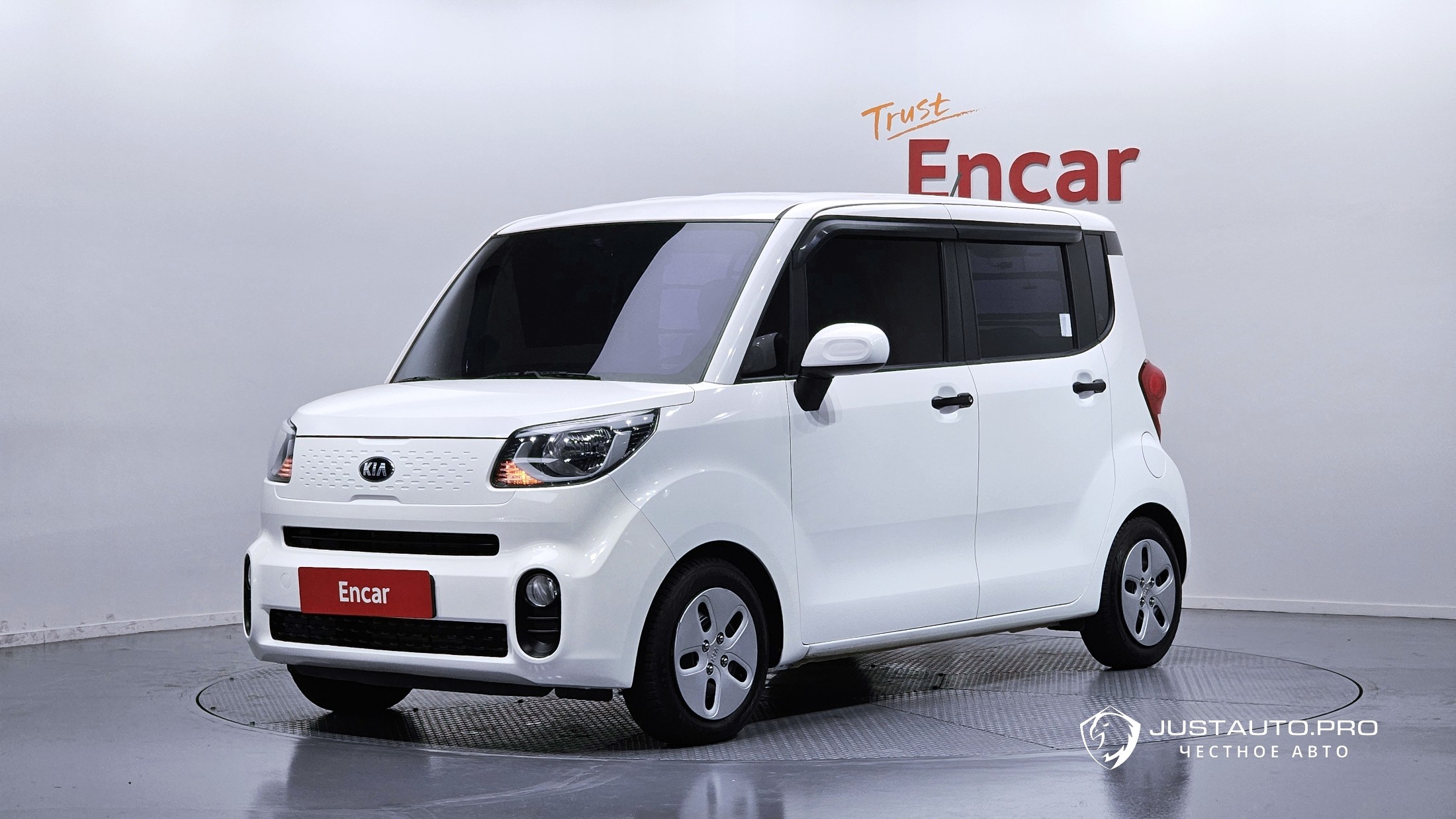 Автомобиль Kia RAY