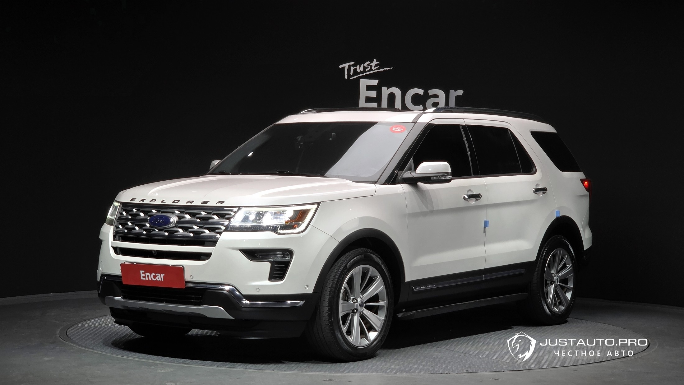 Автомобиль Ford Explorer