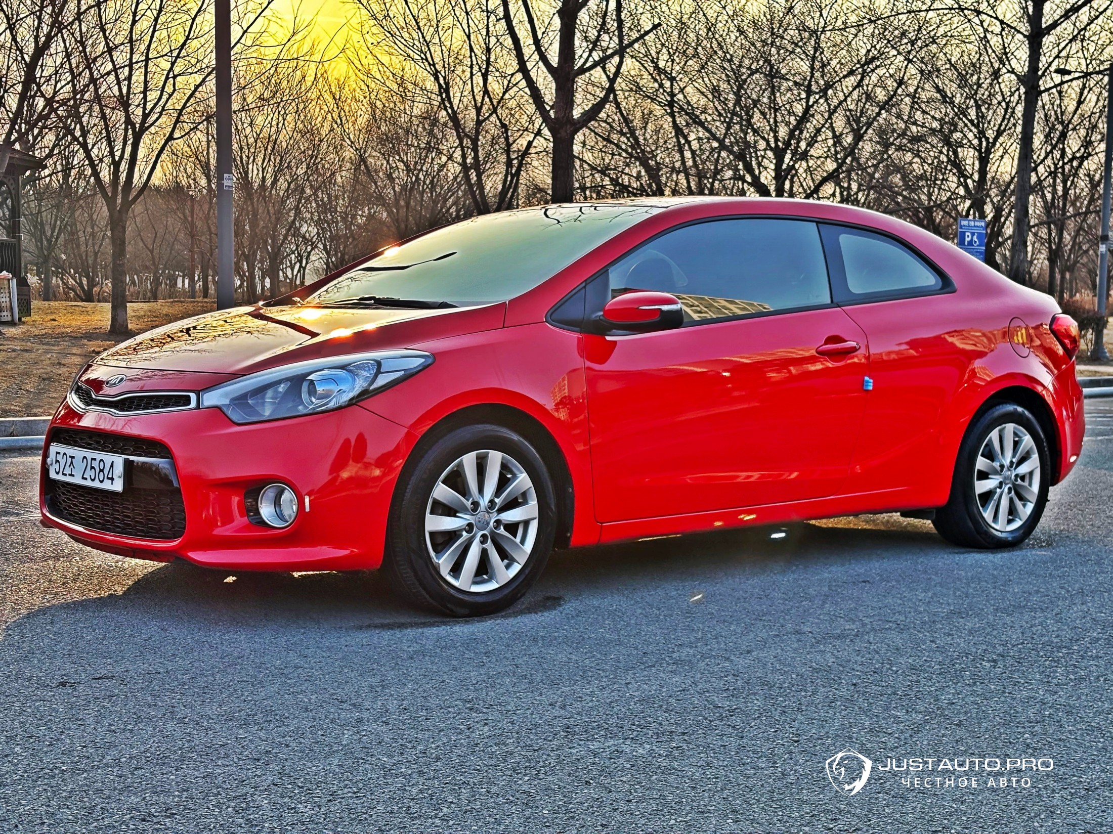 Автомобиль Kia K3