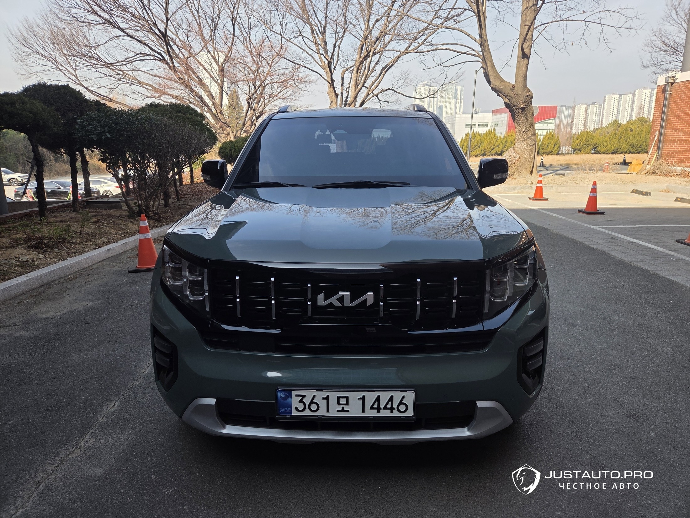 Автомобиль Kia Mohave