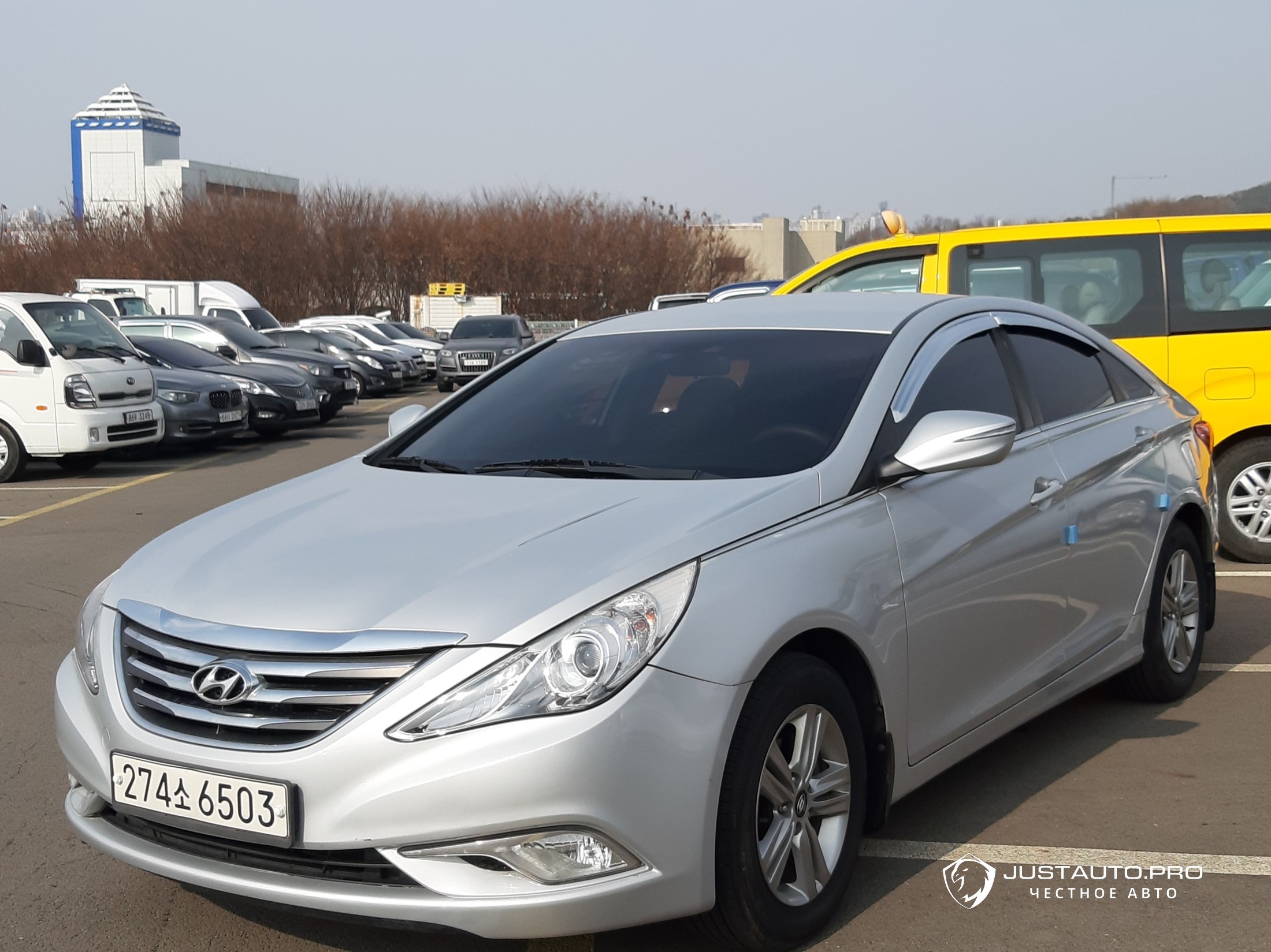 Автомобиль Hyundai Sonata