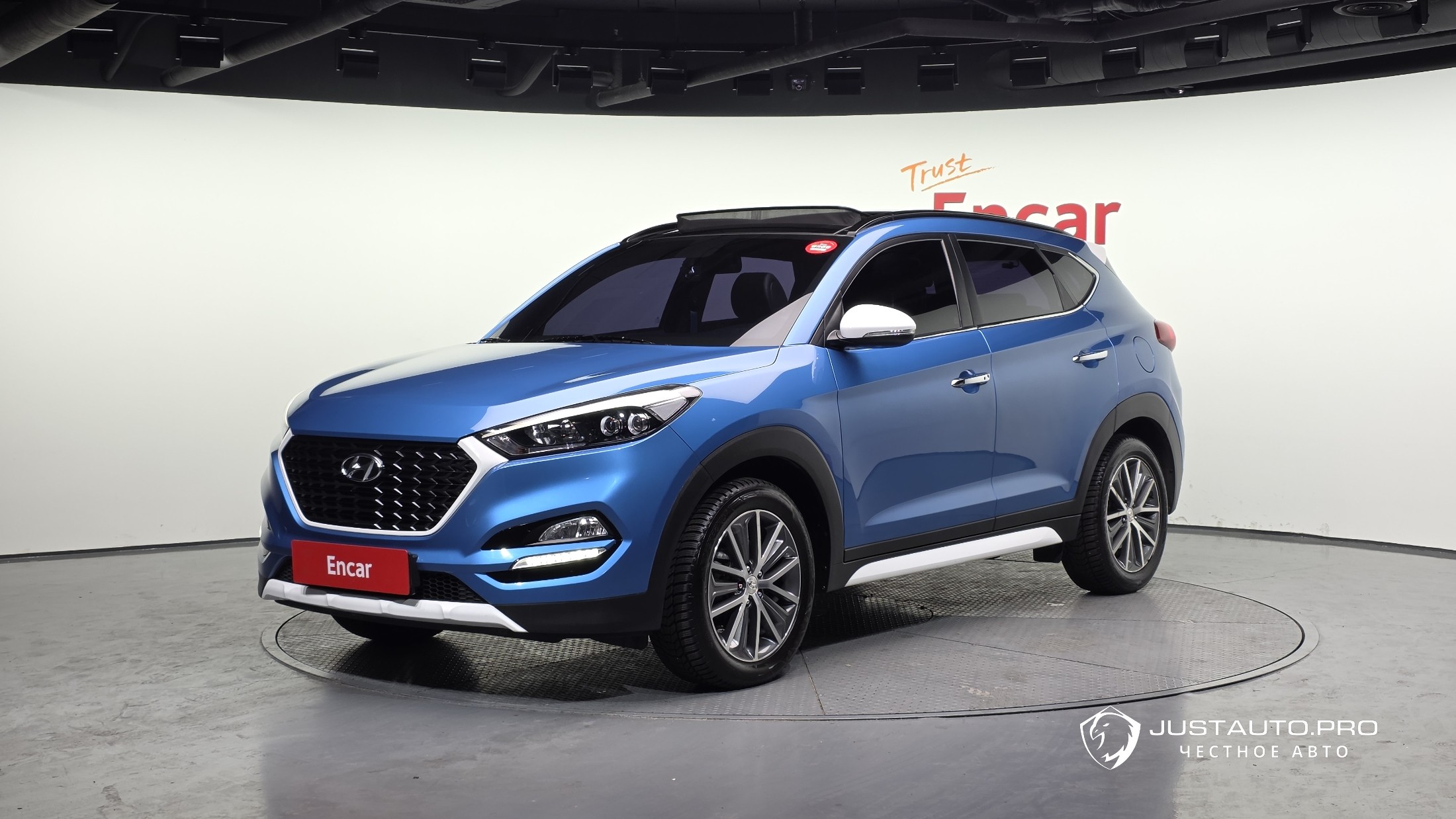 Автомобиль Hyundai Tucson