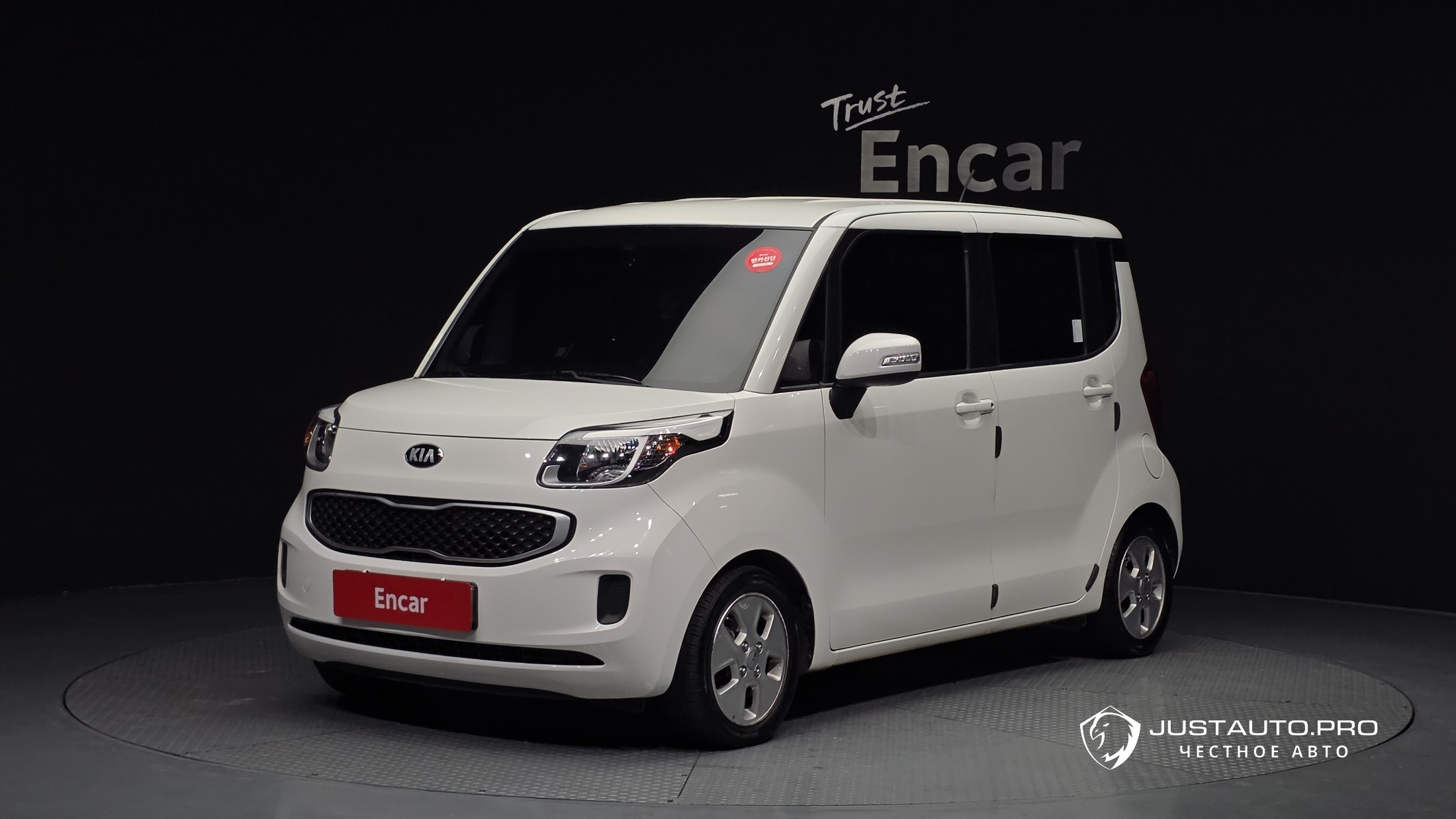 Автомобиль Kia RAY