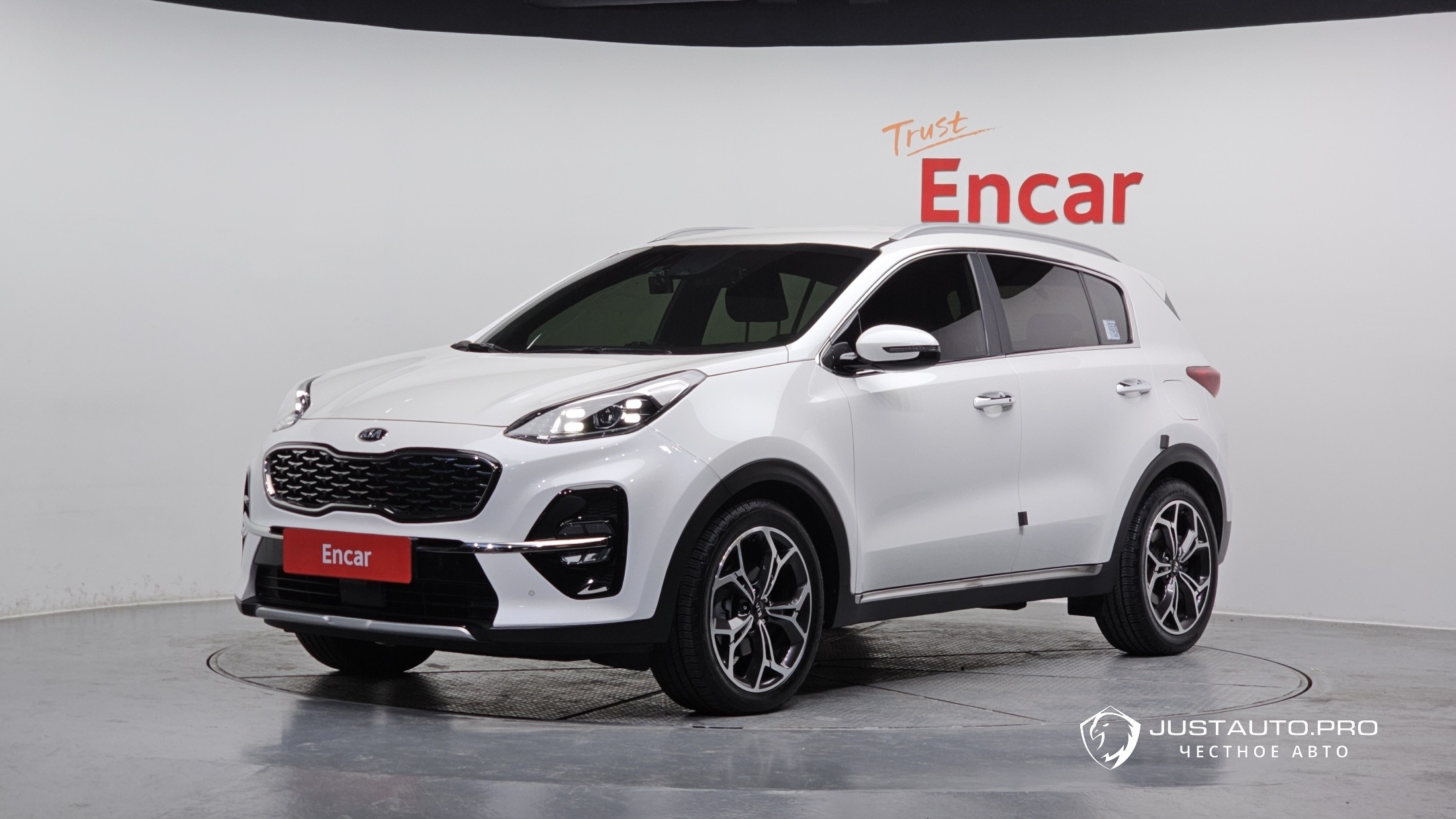 Автомобиль Kia Sportage