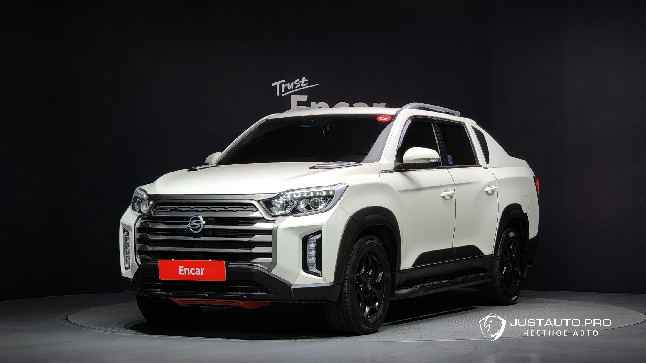 Автомобиль KG_Mobility_Ssangyong Rexton