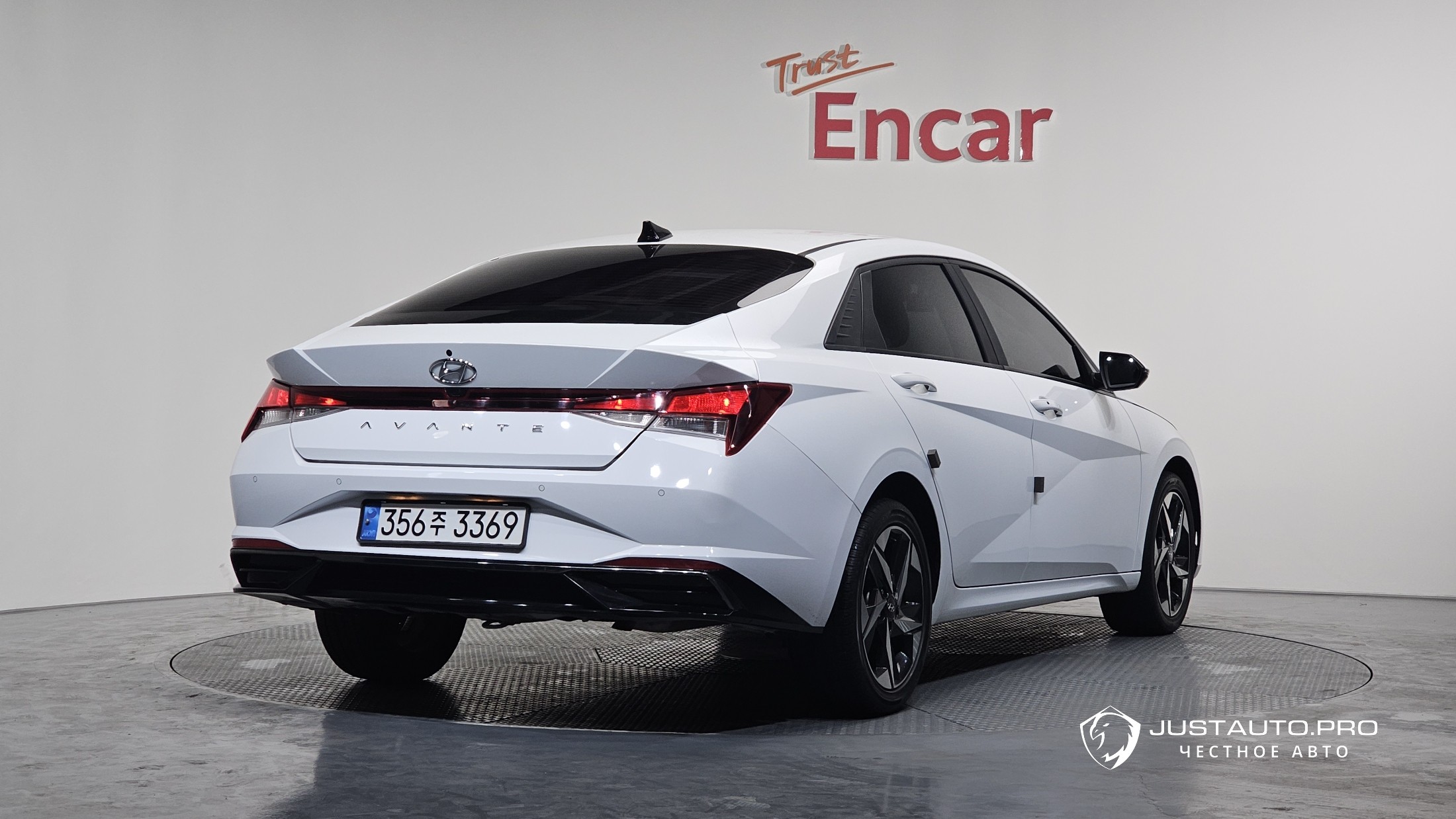 Автомобиль Hyundai AVANTE