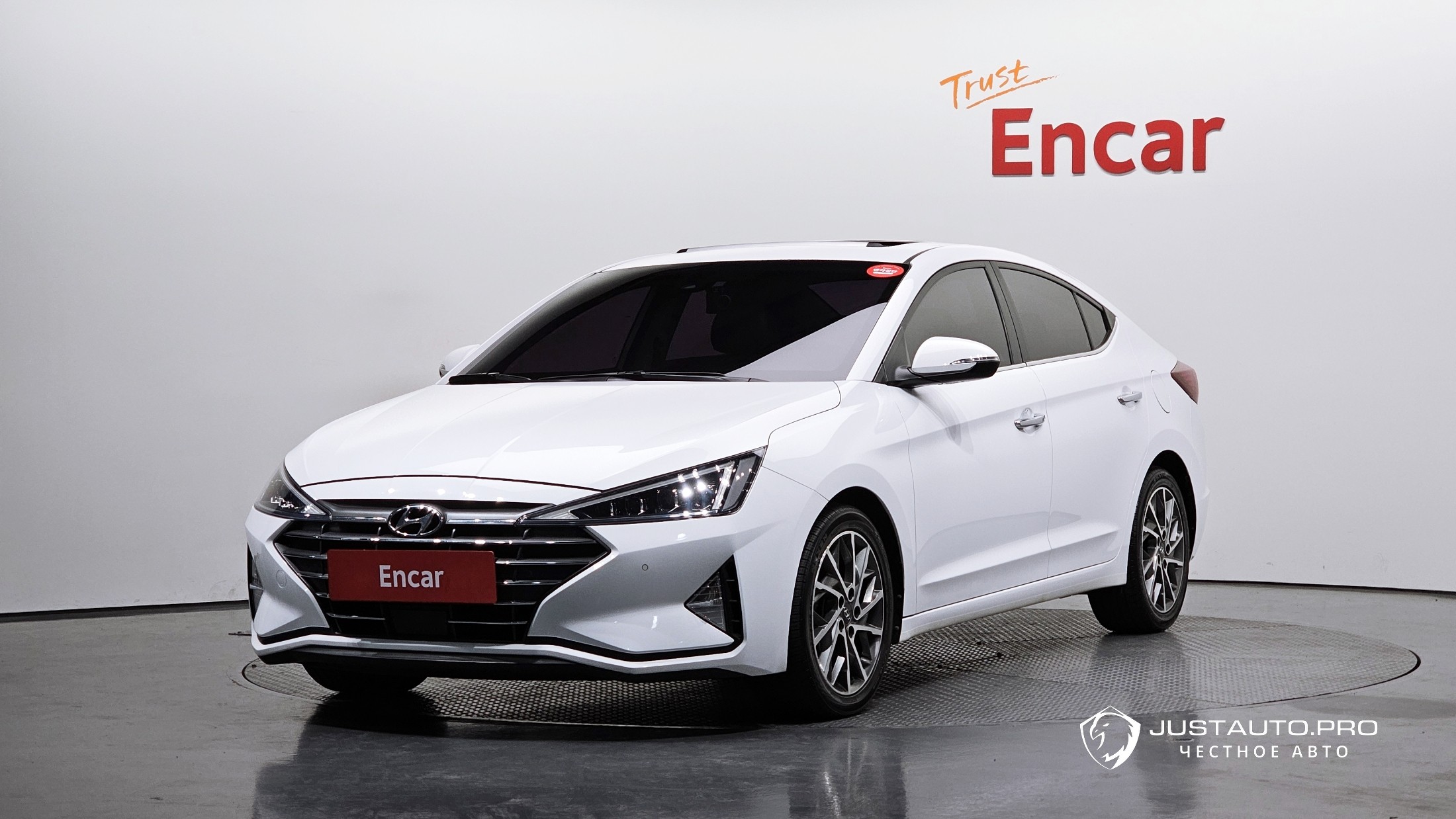 Автомобиль Hyundai AVANTE