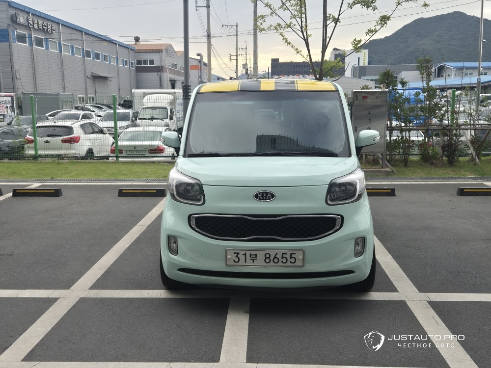 Автомобиль Kia RAY