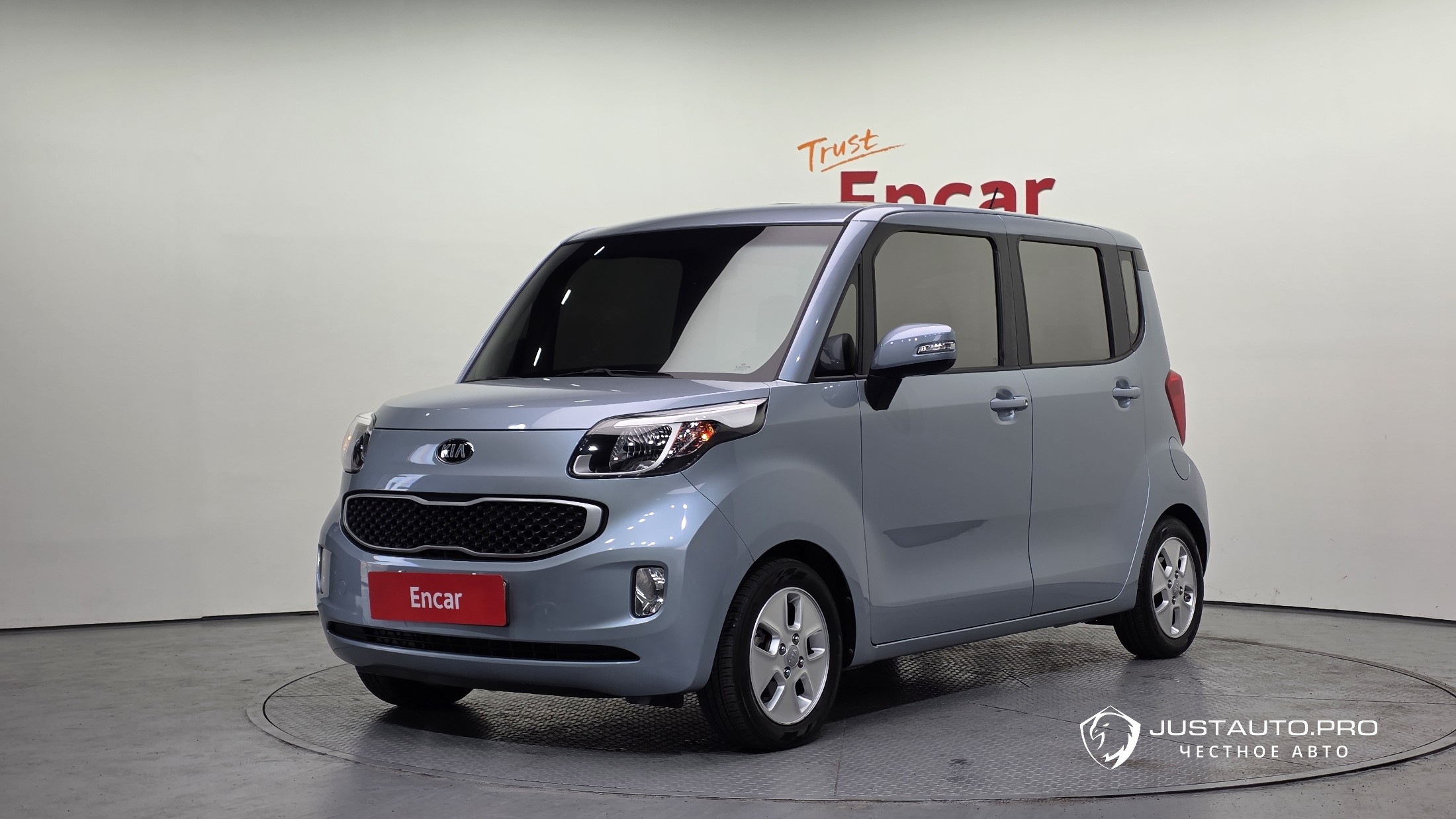 Автомобиль Kia RAY