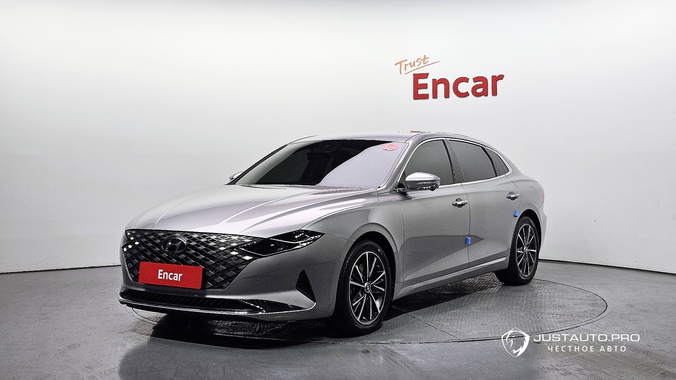 Автомобиль Hyundai Grandeur