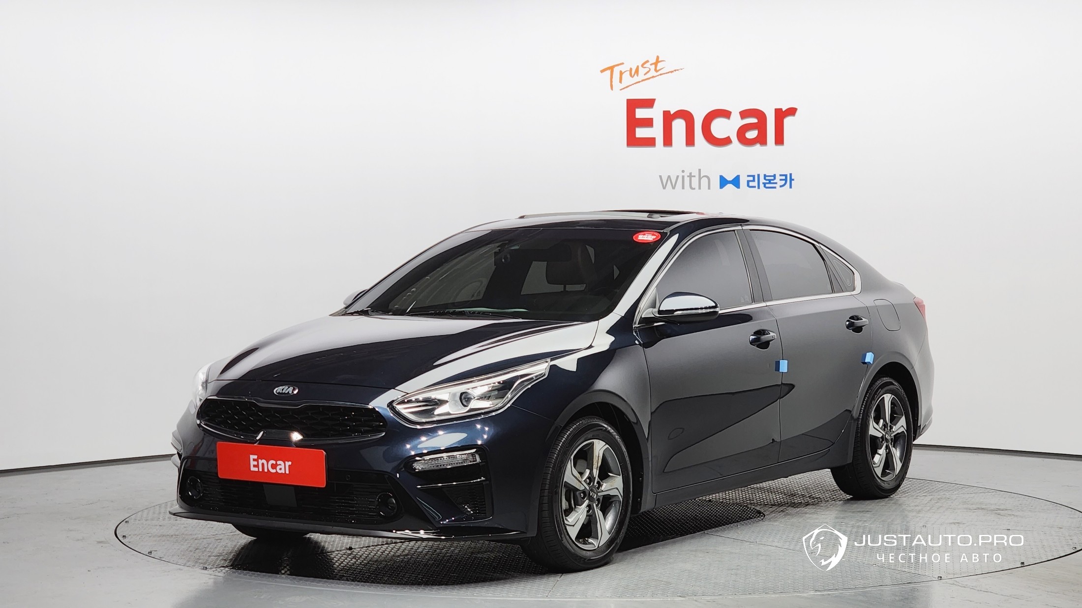 Автомобиль Kia K3