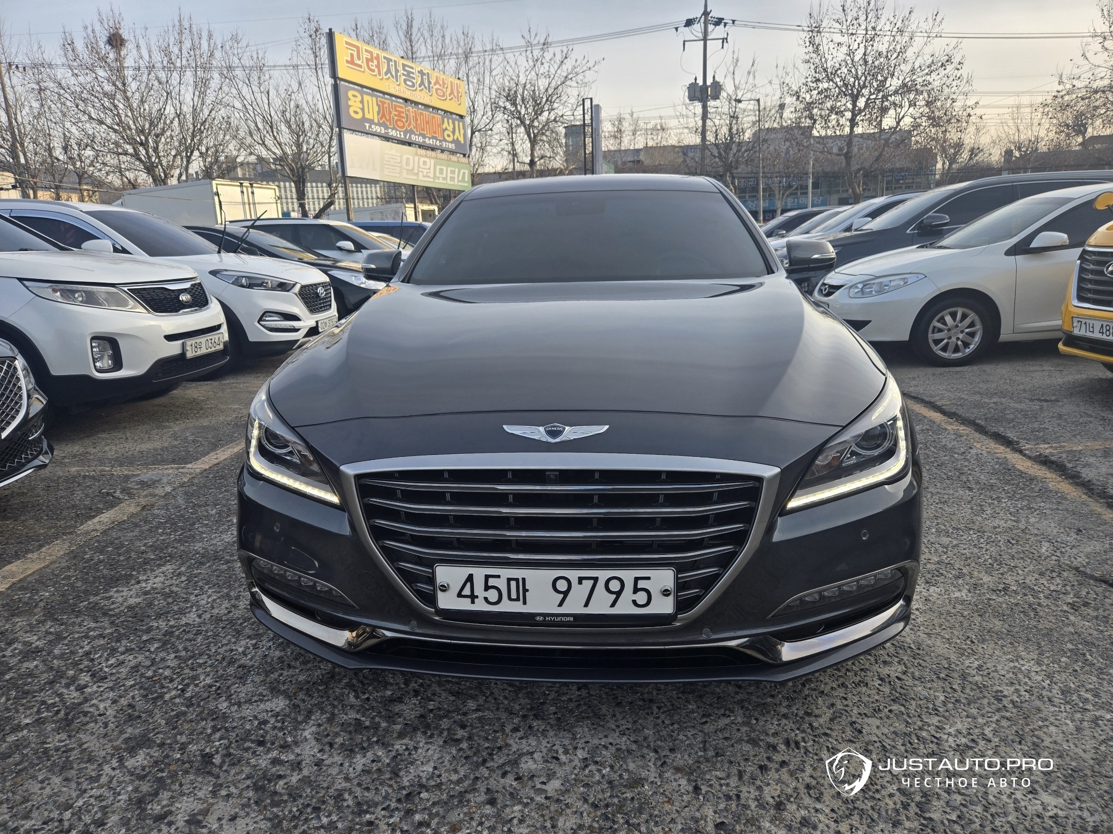Автомобиль Genesis G80
