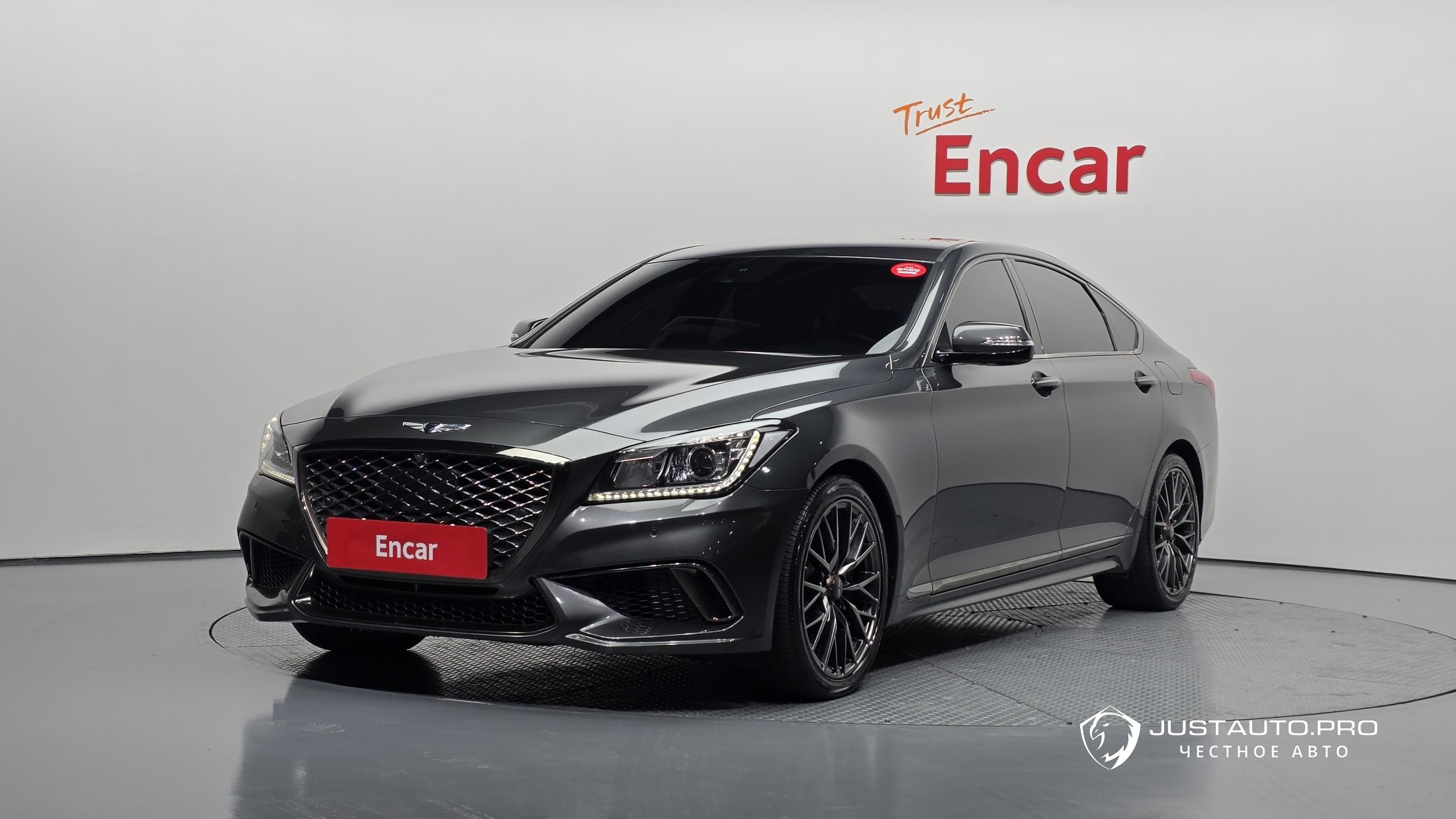 Автомобиль Genesis G80