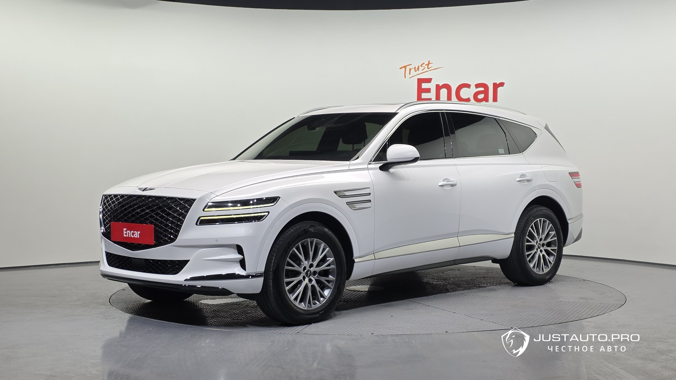 Автомобиль Genesis GV80