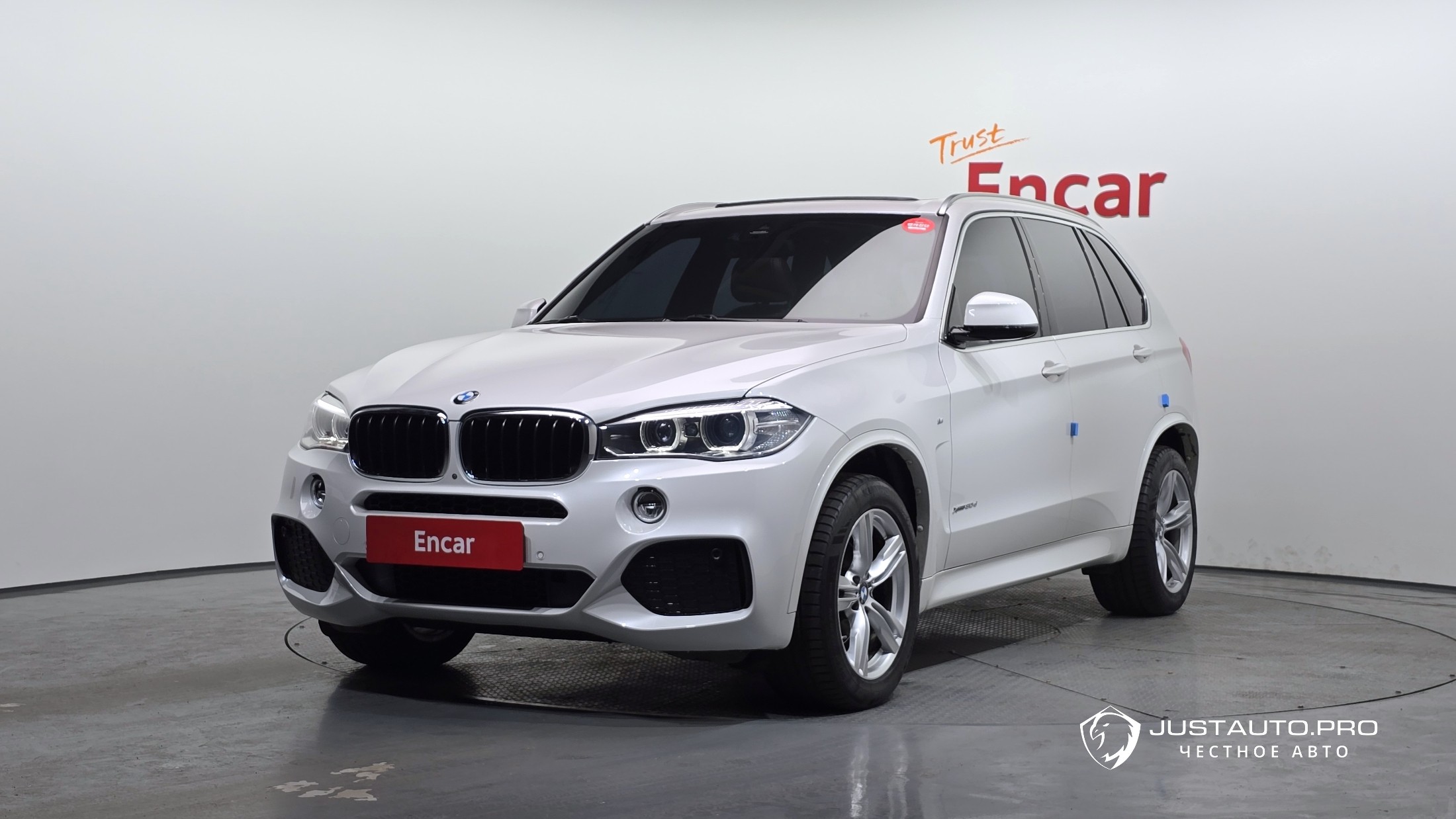 Автомобиль BMW X5
