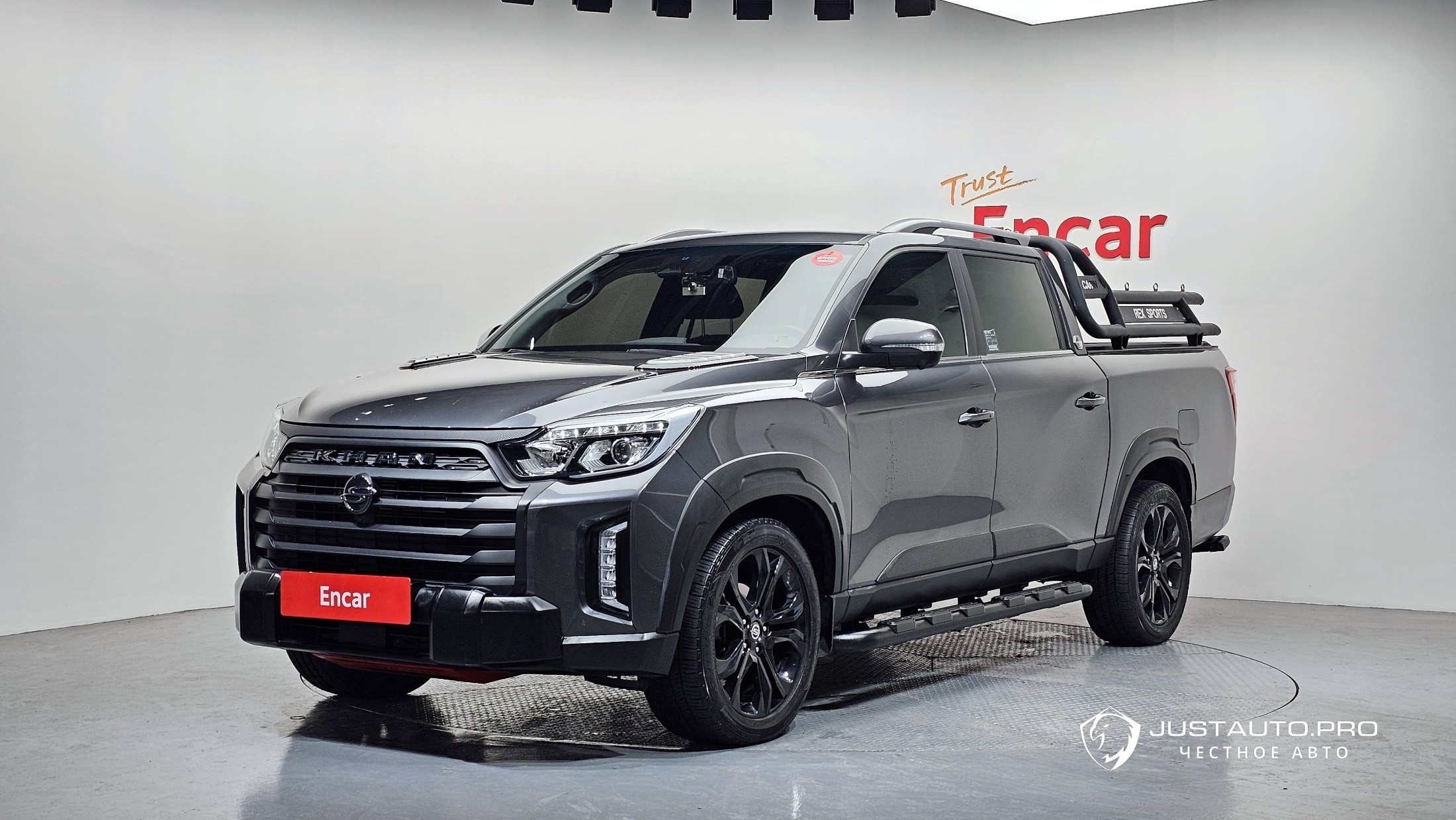 Автомобиль KG_Mobility_Ssangyong Rexton