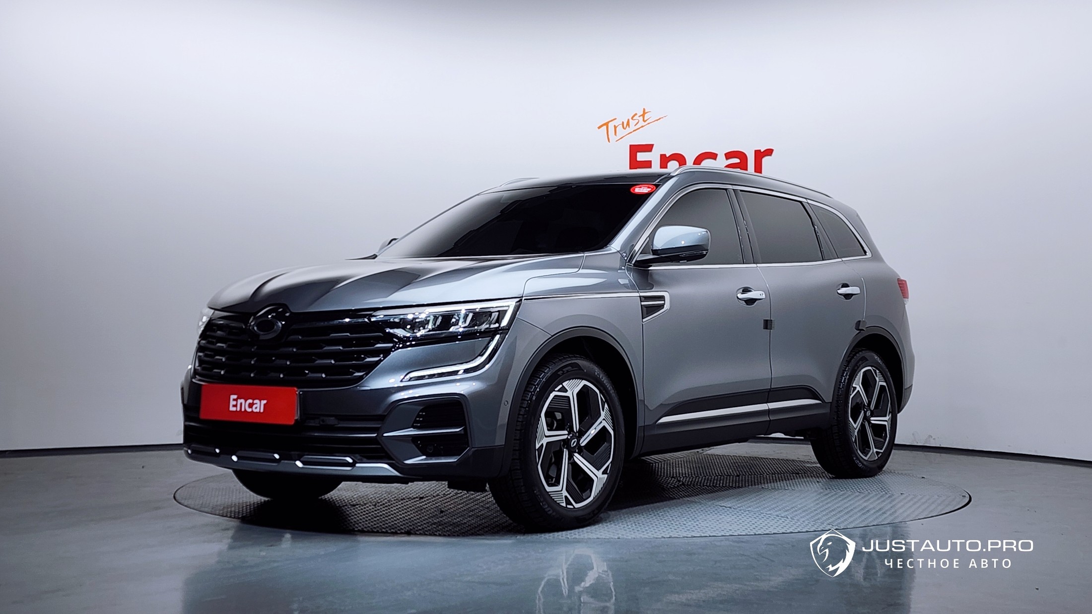 Автомобиль Renault-KoreaSamsung QM6