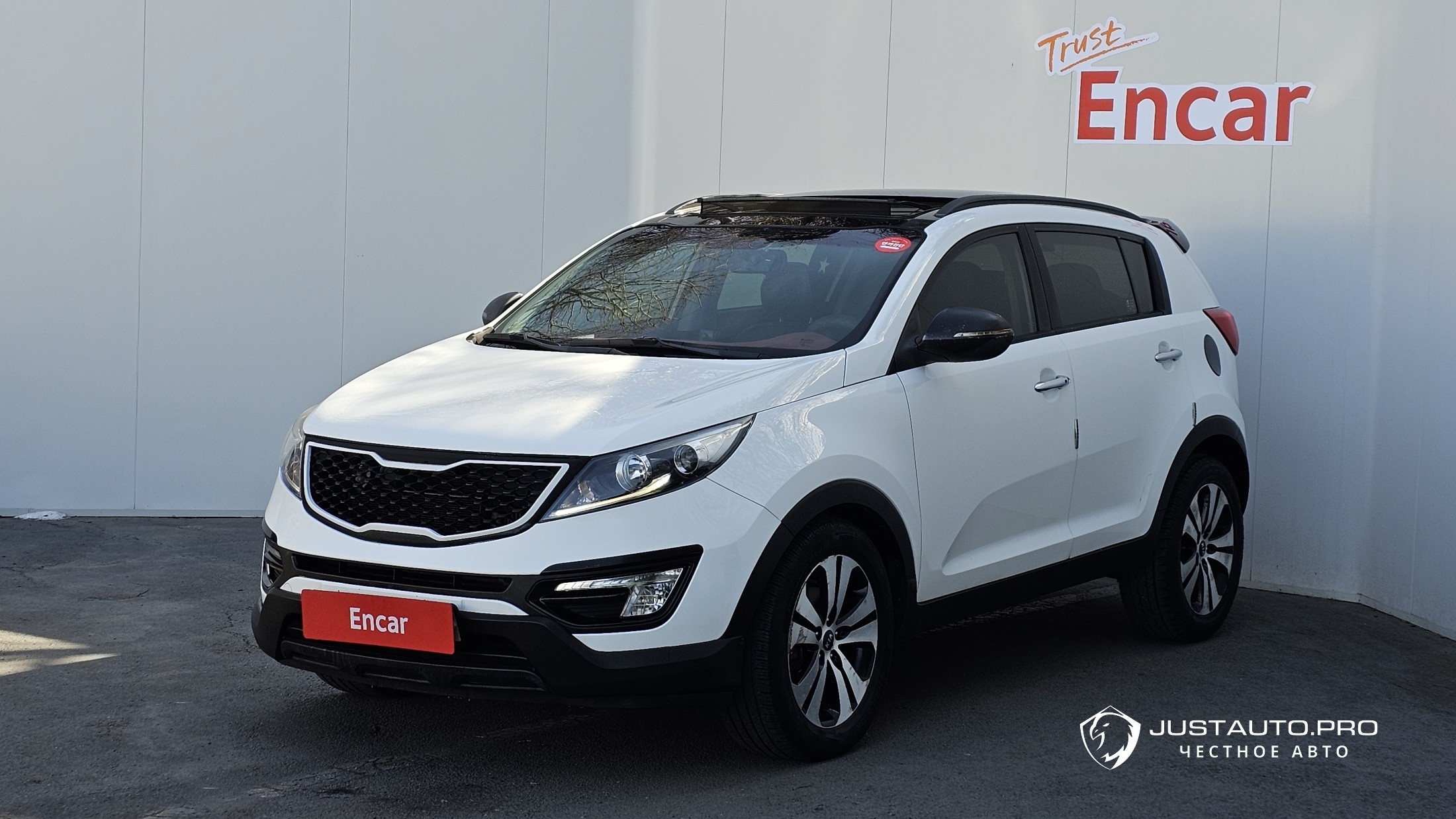 Автомобиль Kia Sportage