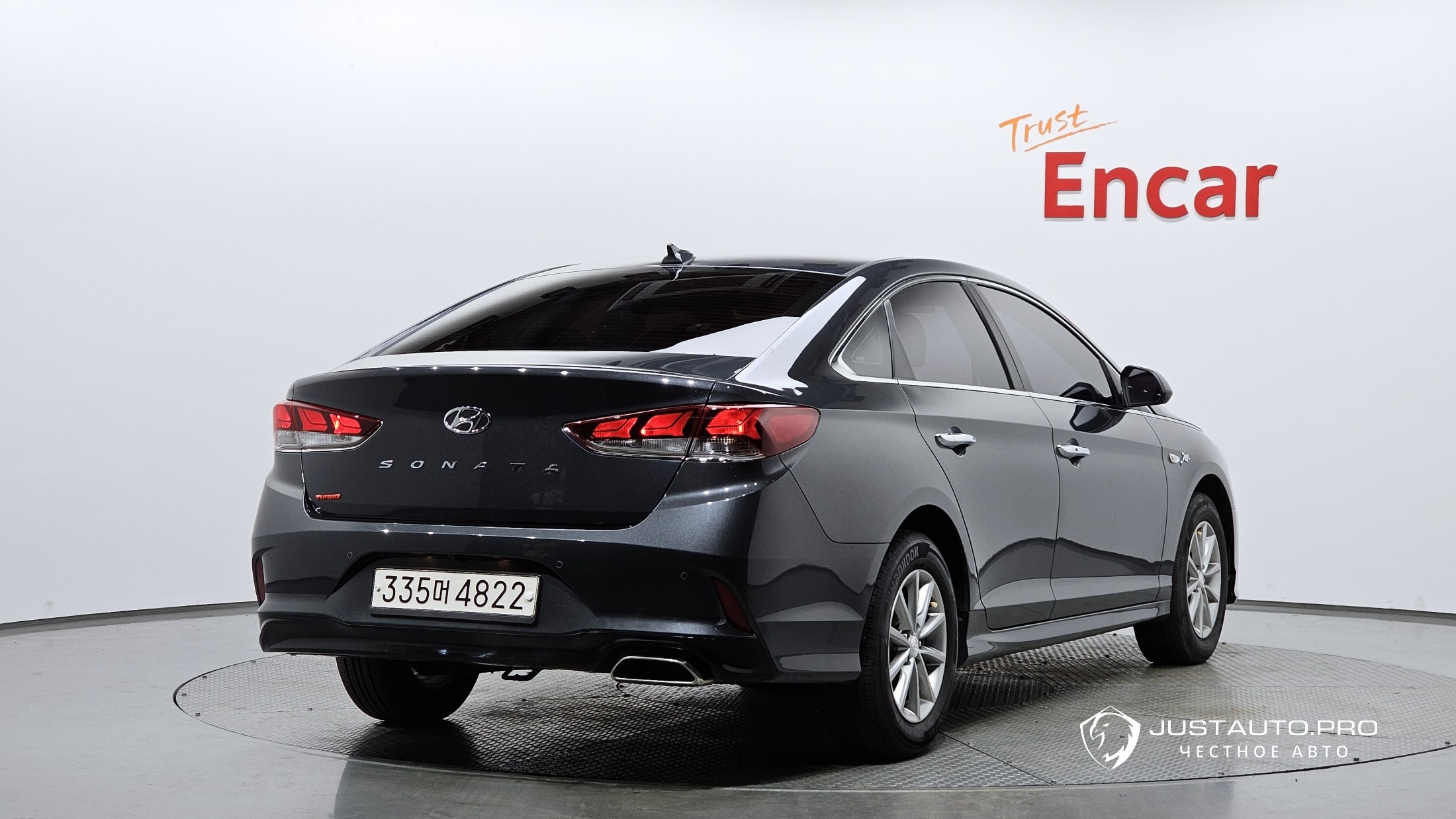 Автомобиль Hyundai Sonata