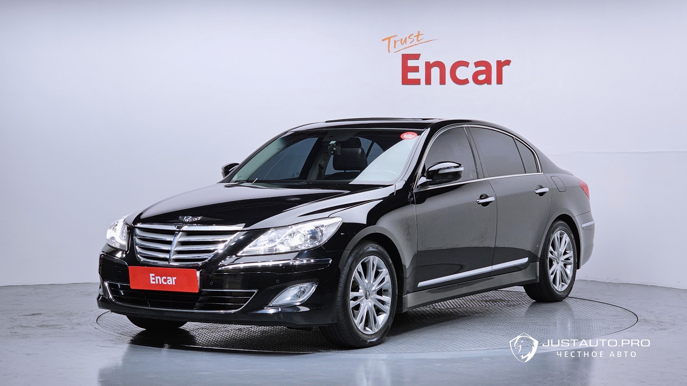 Автомобиль Hyundai Genesis