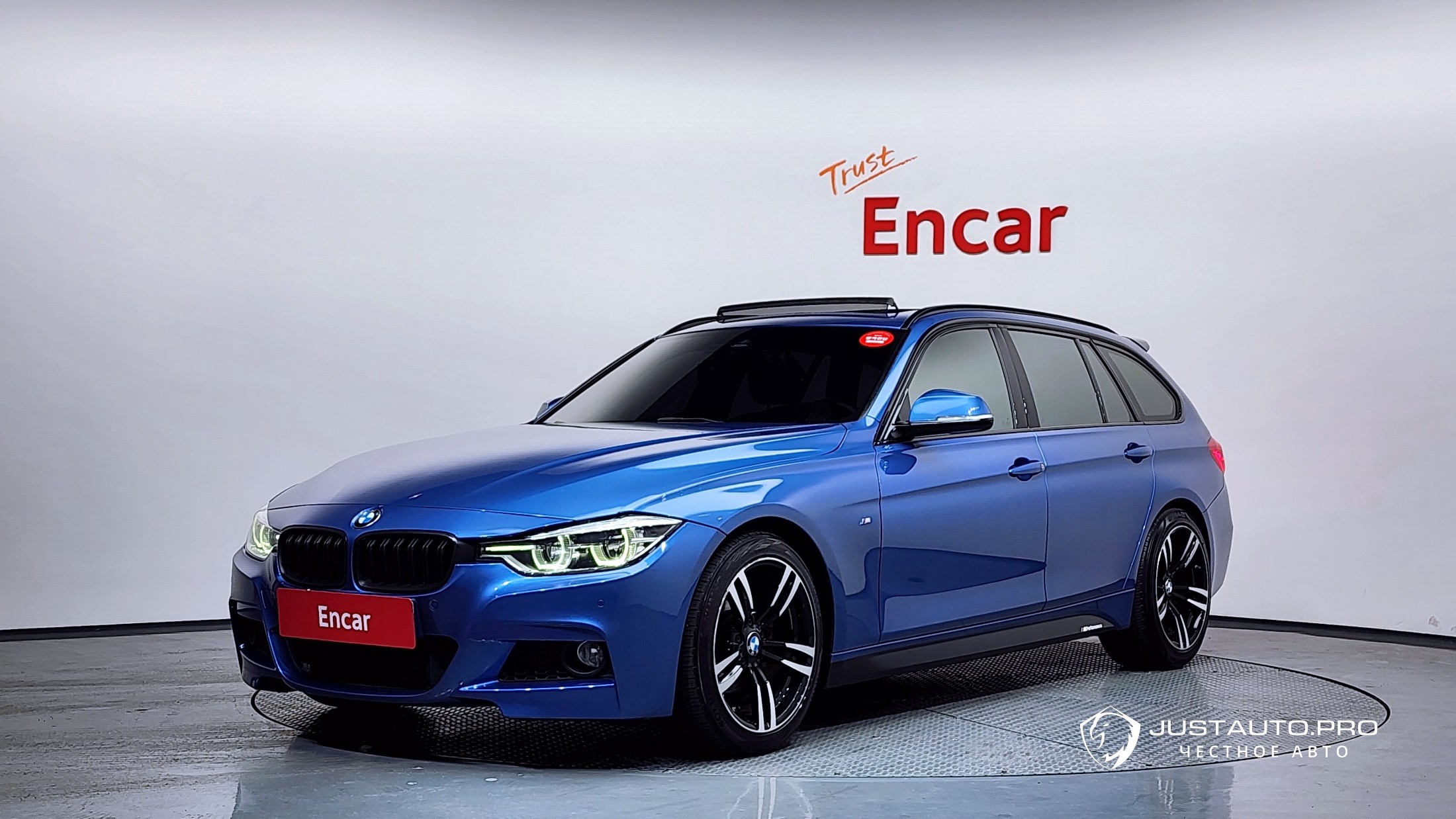 Автомобиль BMW 3-Series