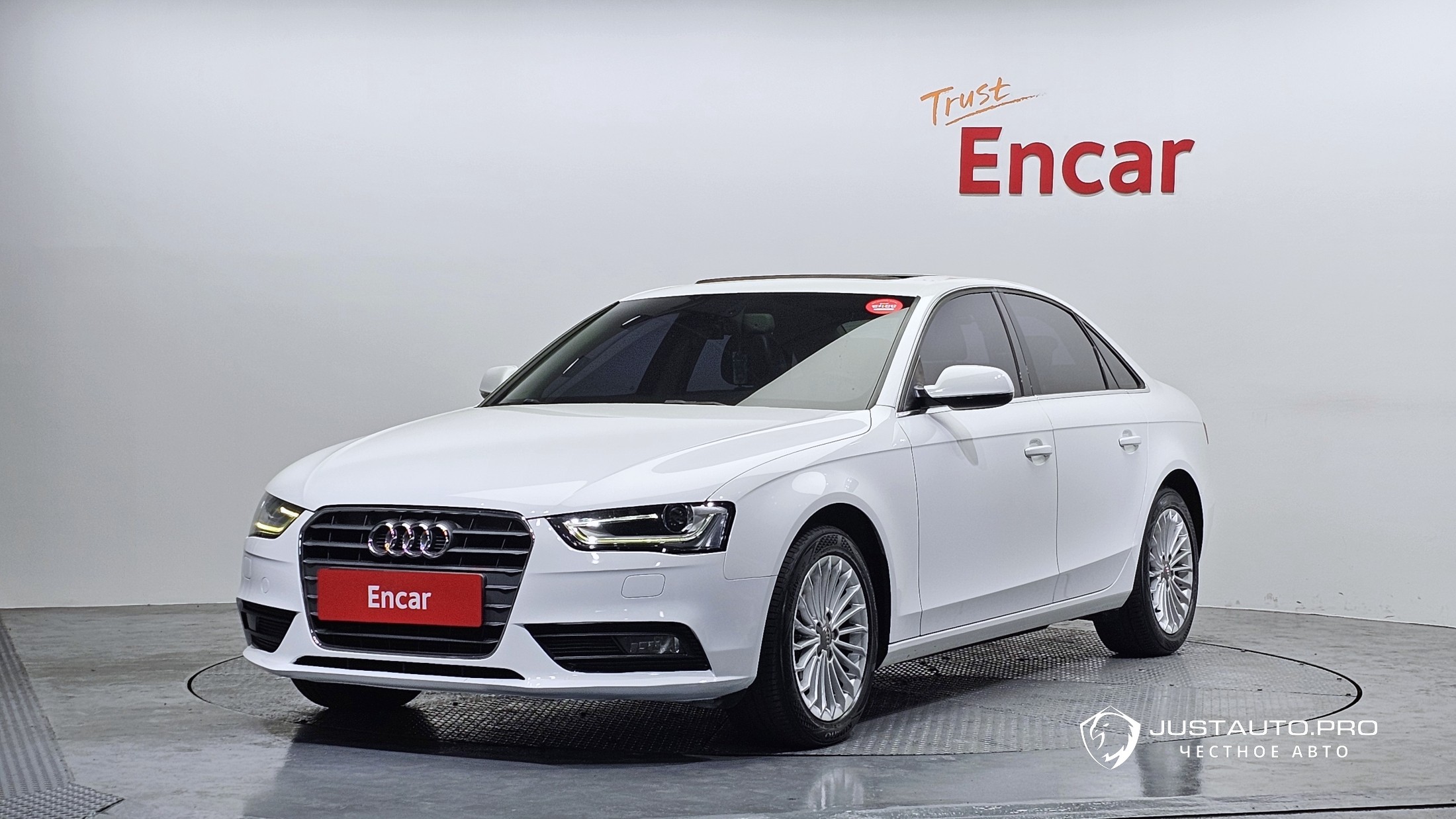 Автомобиль Audi A4